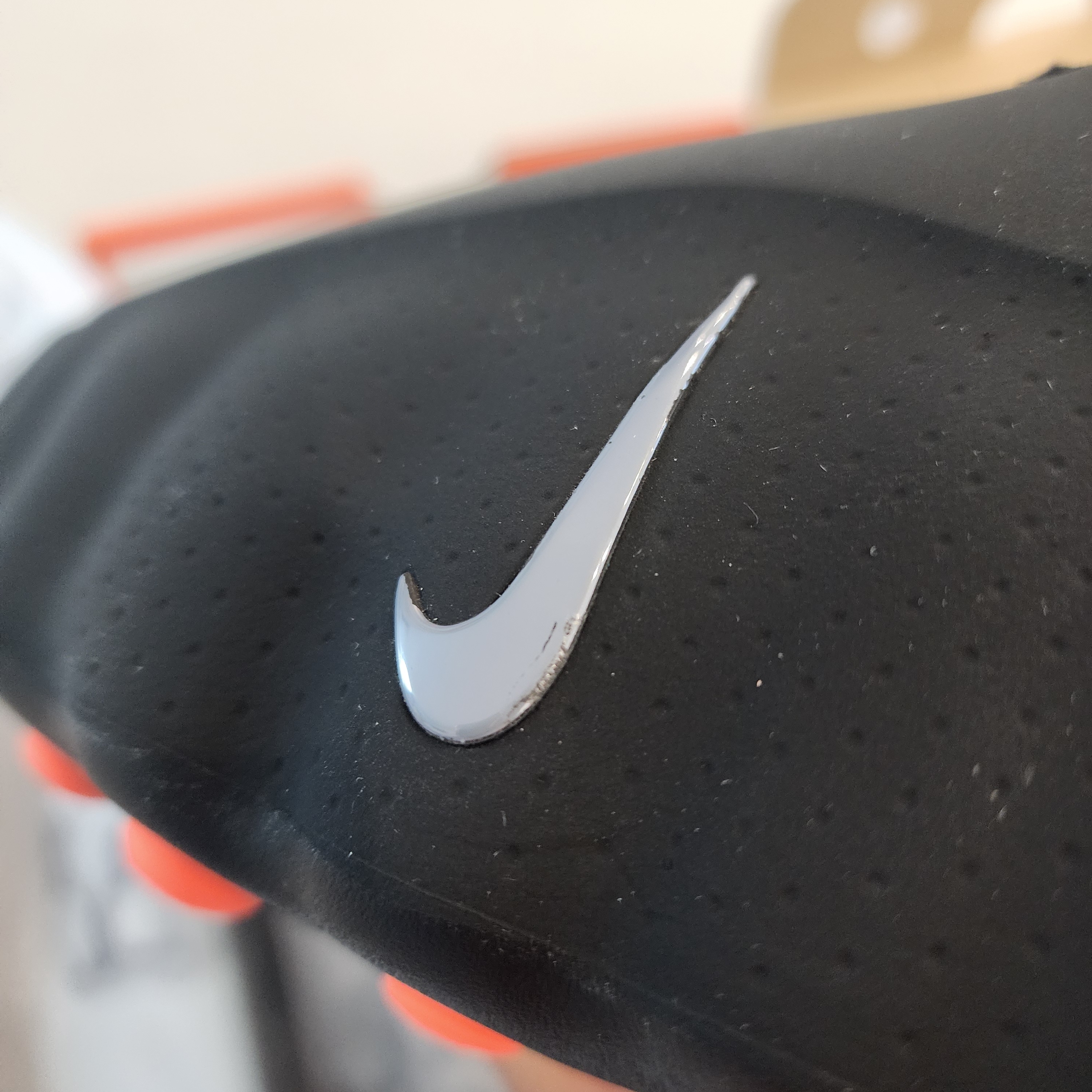 Nike Mind 001 Black Chrome 착용 스타일 - 1