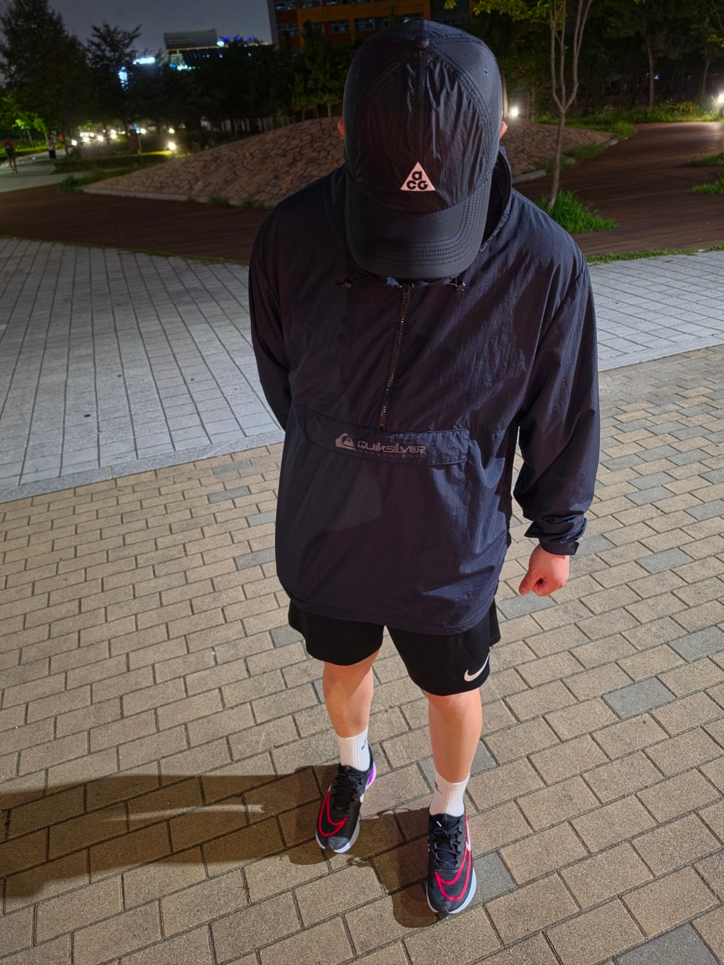 Nike ACG Trail Cap Black, Nike Dri-Fit Park 3 Shorts Black 착용 스타일 - 1