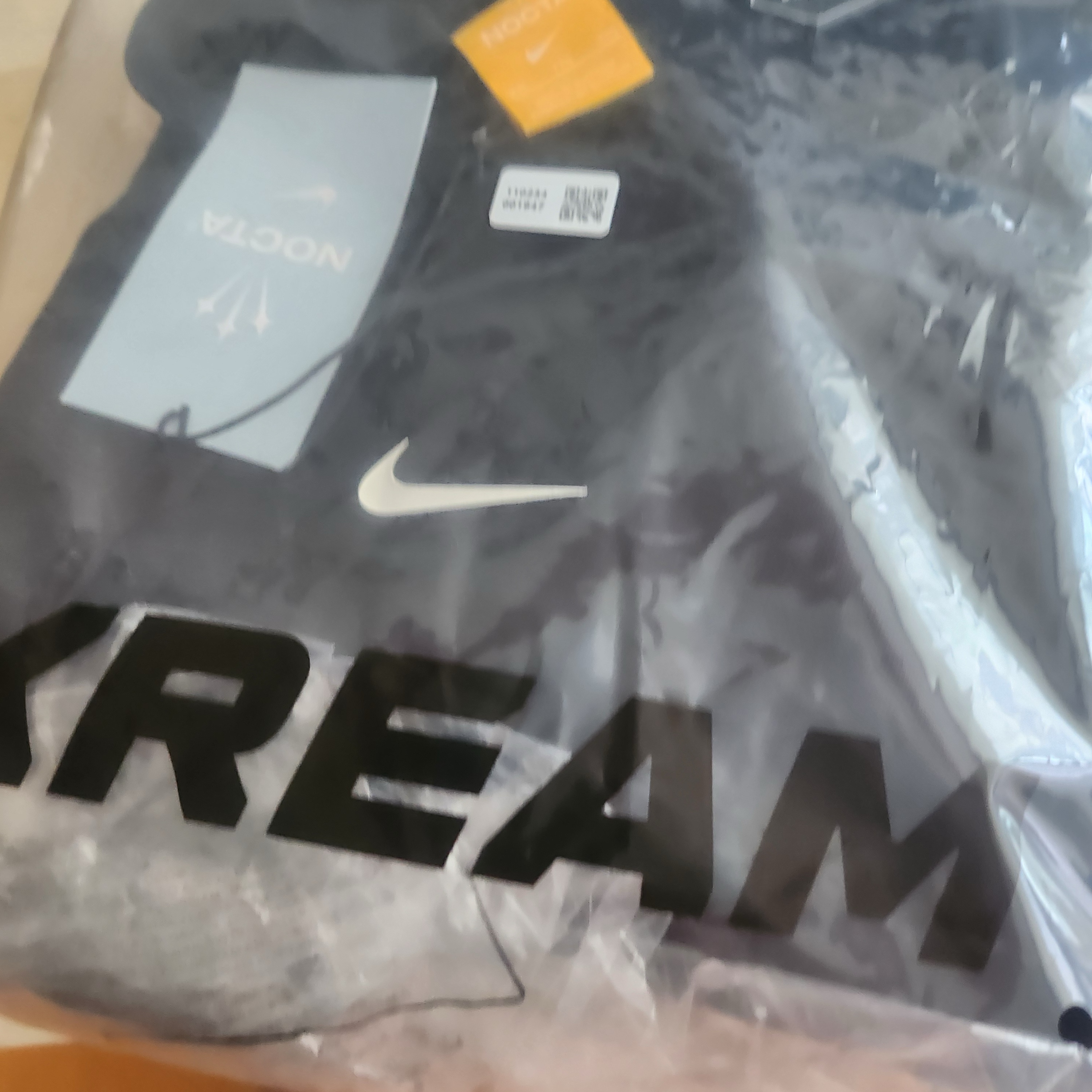 Nike x Drake Nocta Max 90 T-Shirt Black (FN7663-010) 착용 스타일