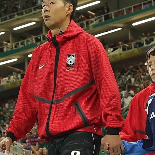 Nike Korea Dri-Fit Soccer Anthem Jacket Global Red Black (IH1620-679) (Non Marking Ver.) 착용 스타일