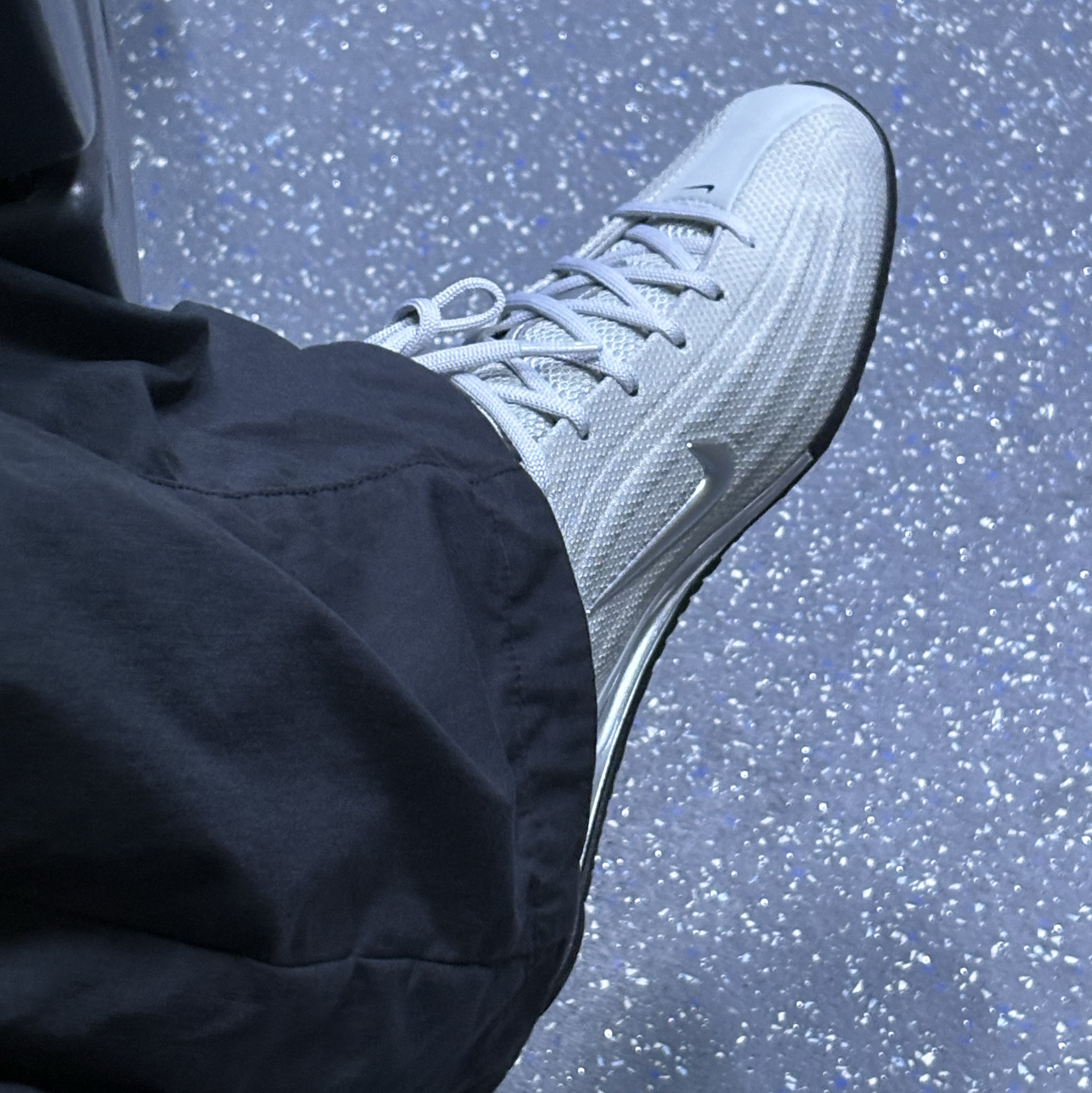 (W) Nike Shox Z Metallic Silver 착용 스타일