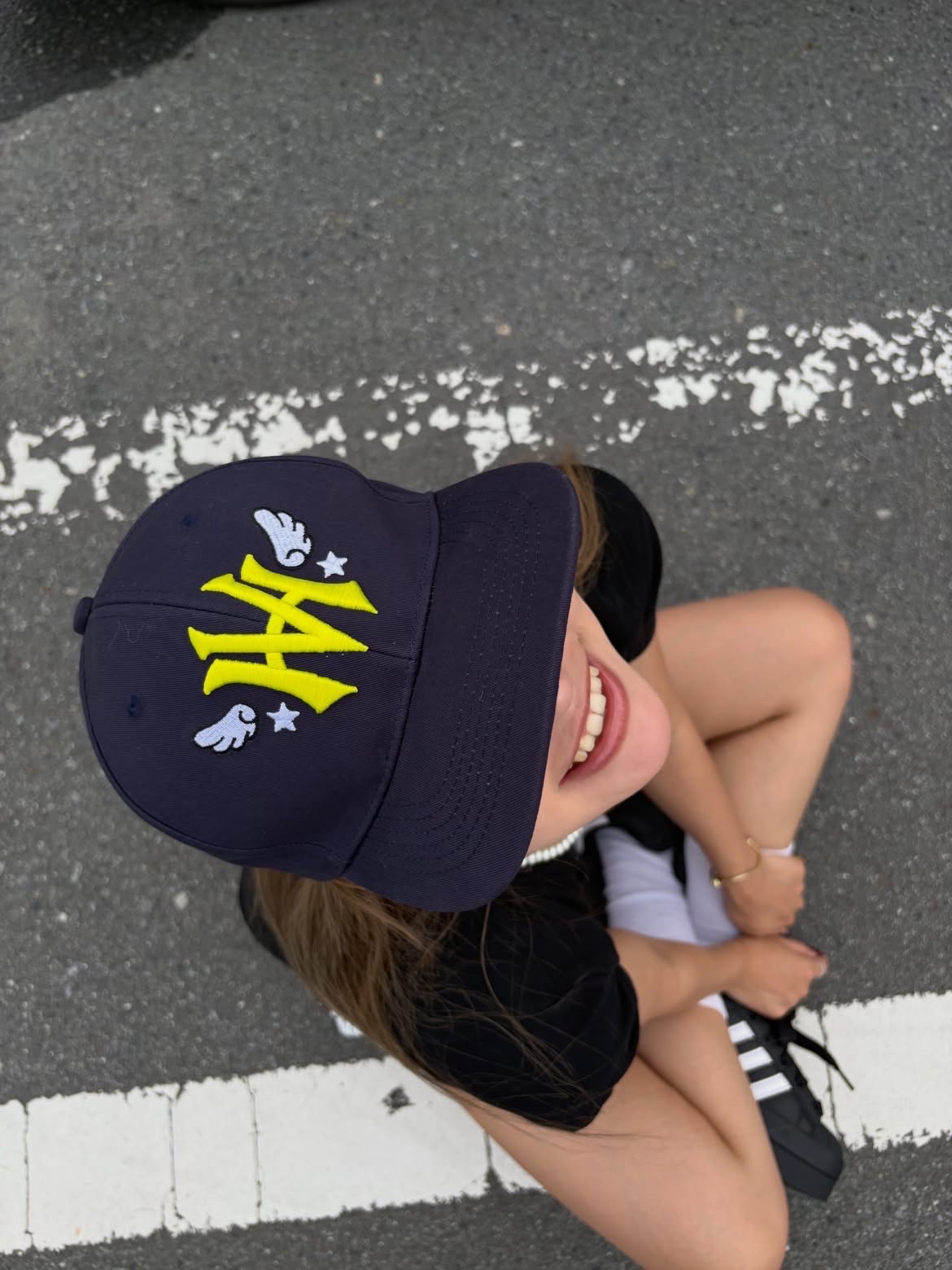 venhit MRT Applique Washed Slim Fit Short Sleeve T-Shirt Black, venhit ECA Rabbit Star Cap 착용 스타일 - 3