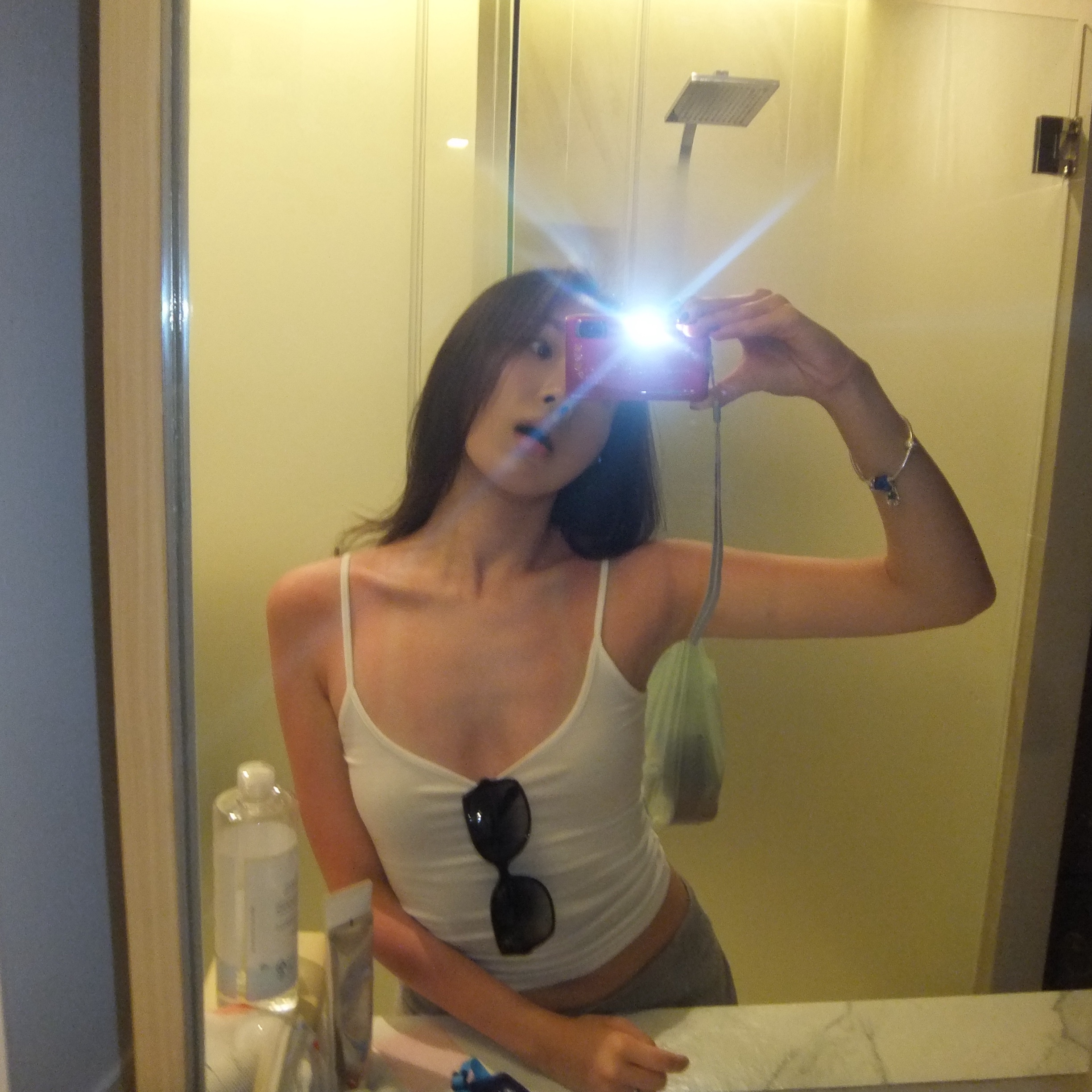 Sculptor My Go To Sleeveless Top Melange Gray 착용 스타일 - 2