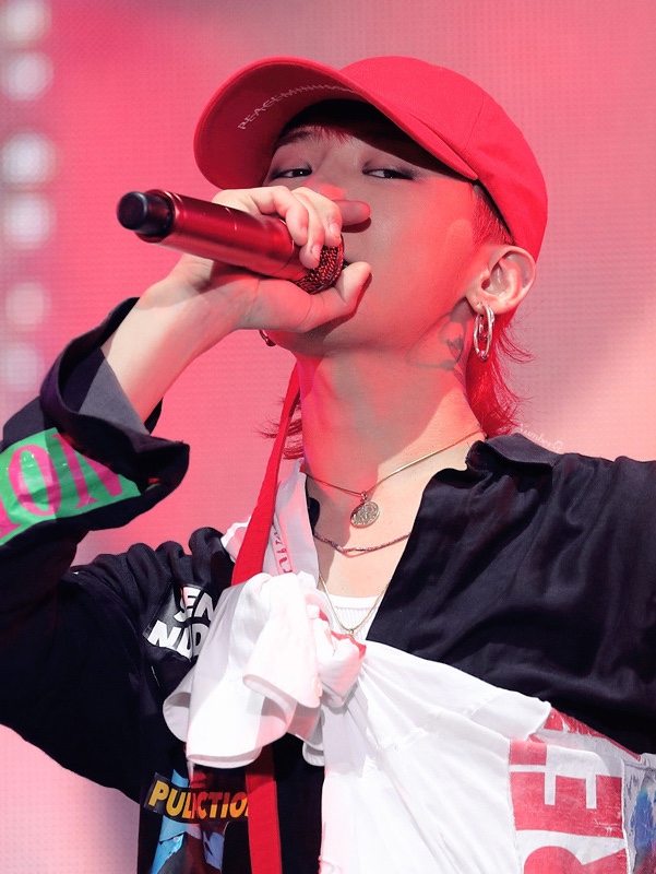 Peaceminusone PMO Cotton Cap #4 Red 착용 스타일 - 3