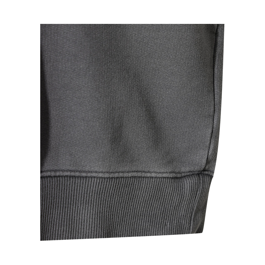 이로 씬 로고 자수 다잉 맨투맨 다크 그레이(Iro Scene Logo Embroidery Dyeing Sweatshirt Dark Gray) - 6