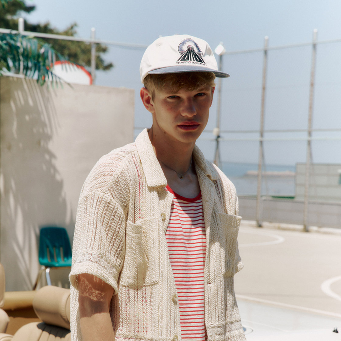 트래픽하모니 드라이브 로고 트러커햇 아이보리&네이비(Traffic Harmony Drive Logo Trucker Hat Ivory & Navy) - 2