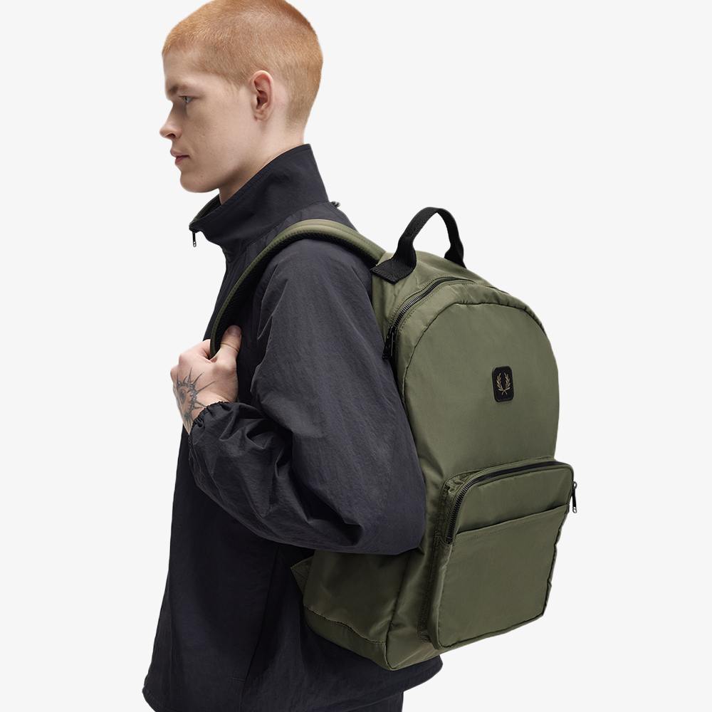 프레드페리 크링클 나일론 백팩 로렐리스그린(Fred Perry Crinkle Nylon Backpack Laurel Wreath Green) - 5