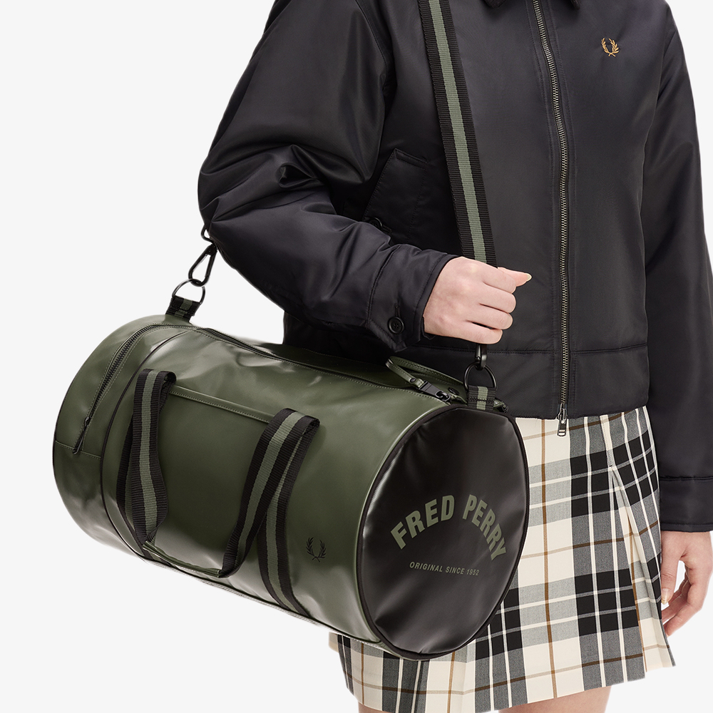프레드페리 클래식 배럴 백 로렐리스그린 블랙(Fred Perry Classic Barrel Bag Laurel Wreath Green Black) - 3