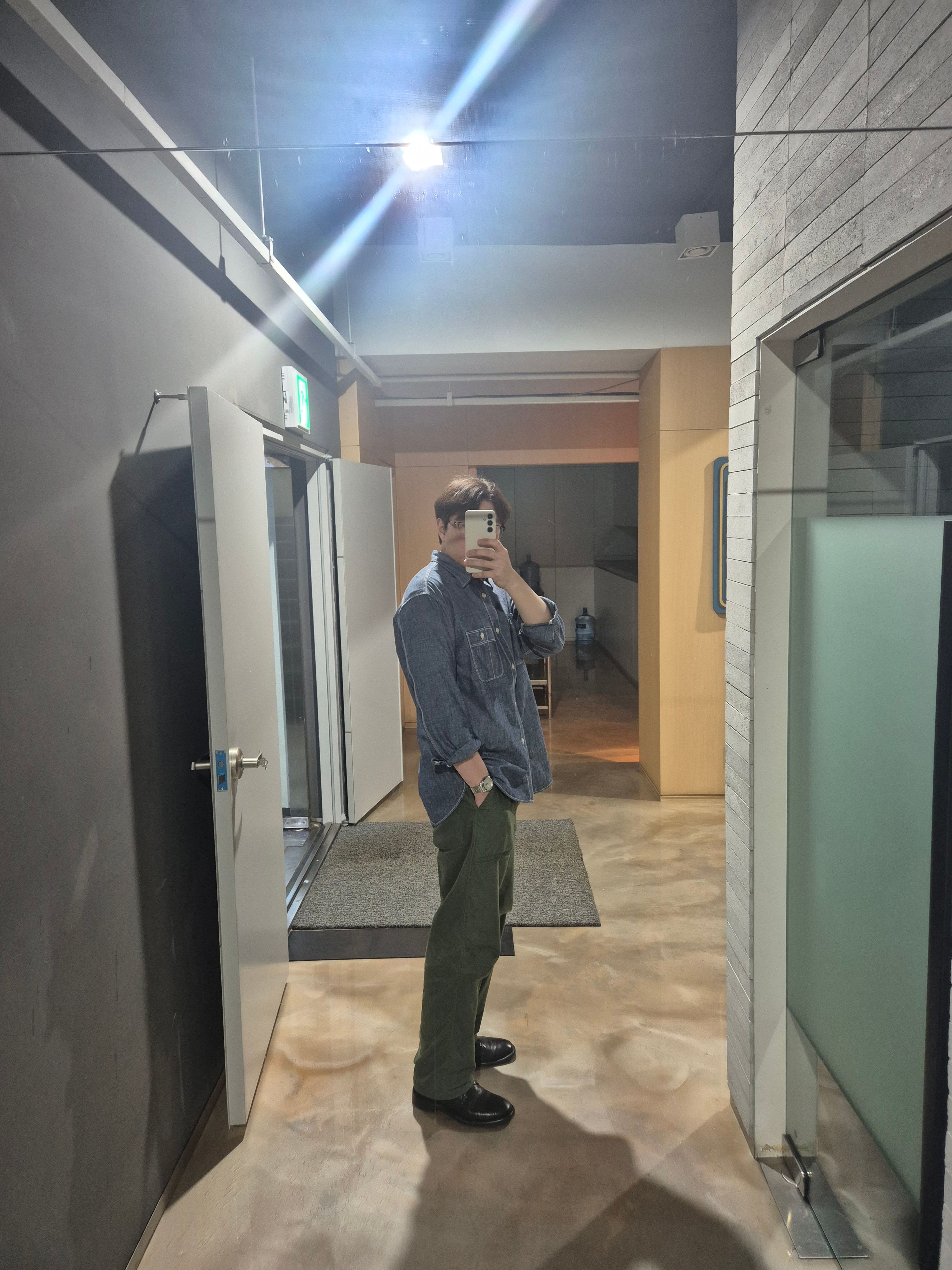 Orslow 5002 US Army Fatigue Pants Green 착용 스타일 - 2