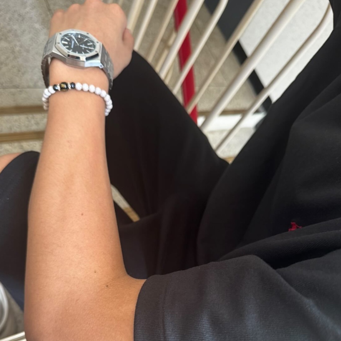 Audemars Piguet Royal Oak Selfwinding 41mm Steel Bracelet Black 착용 스타일