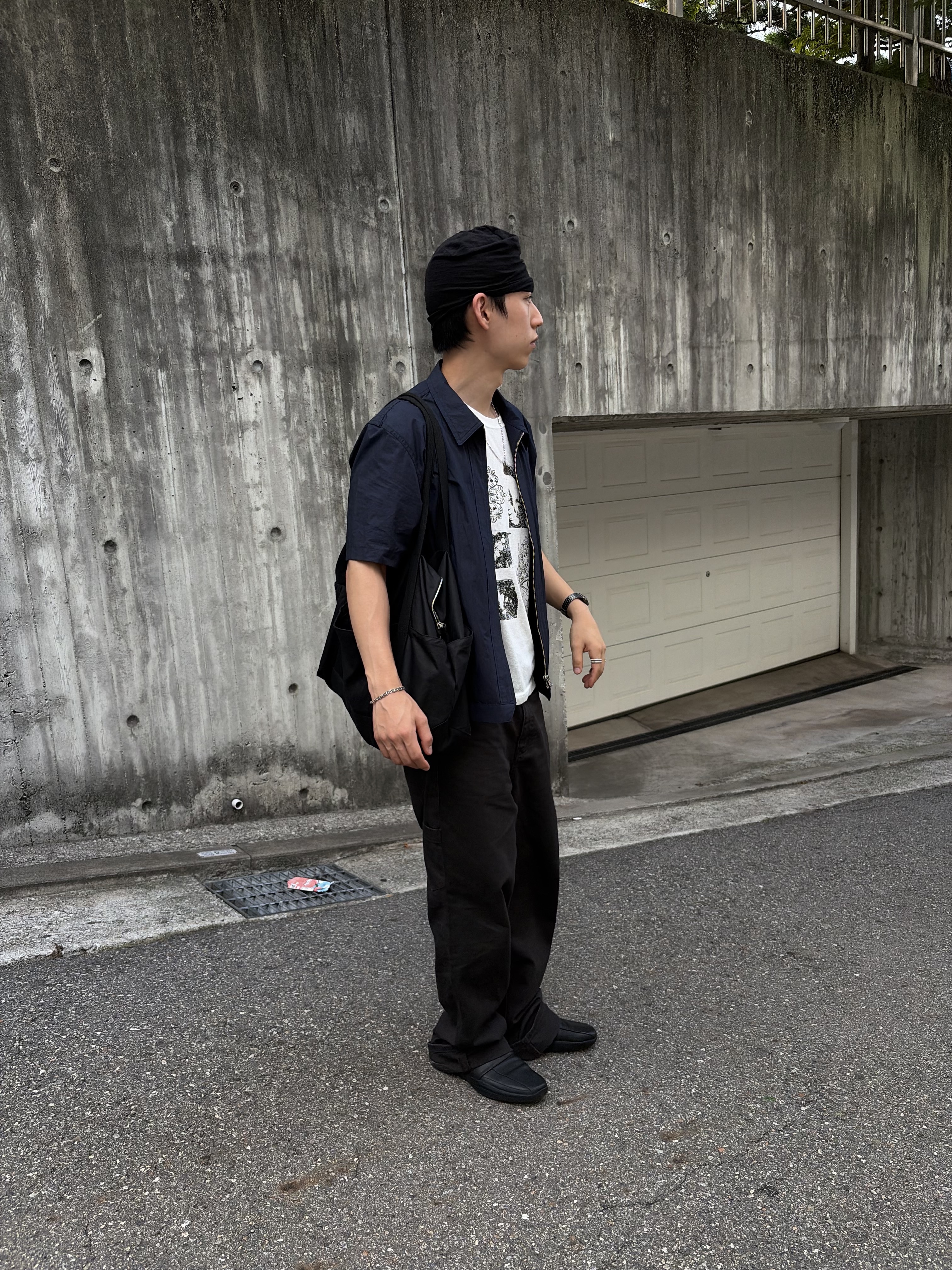 CHOWOO Field Panel Paper Half Shacket Navy 착용 스타일 - 1