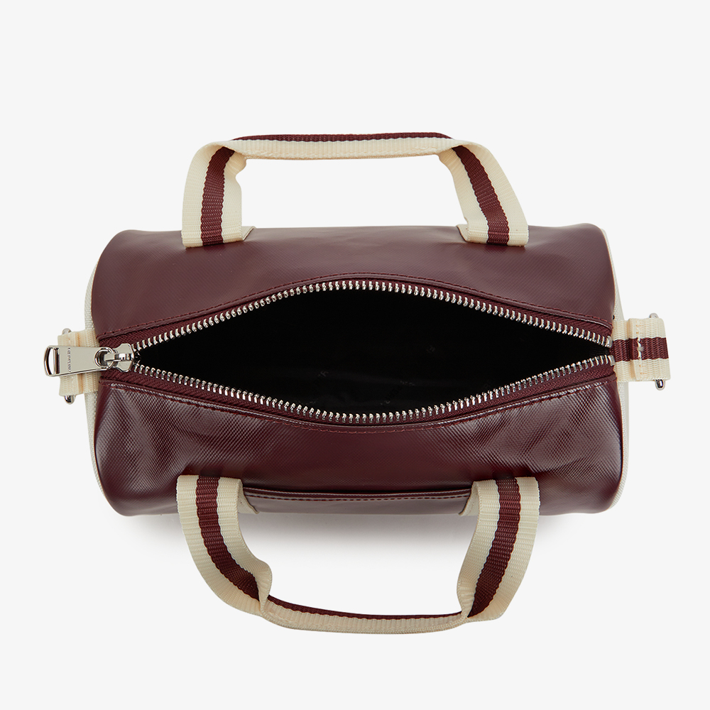 프레드페리 클래식 미니 배럴 백 옥스블러드 에크루(Fred Perry Classic Mini Barrel Bag Oxblood Ecru) - 4