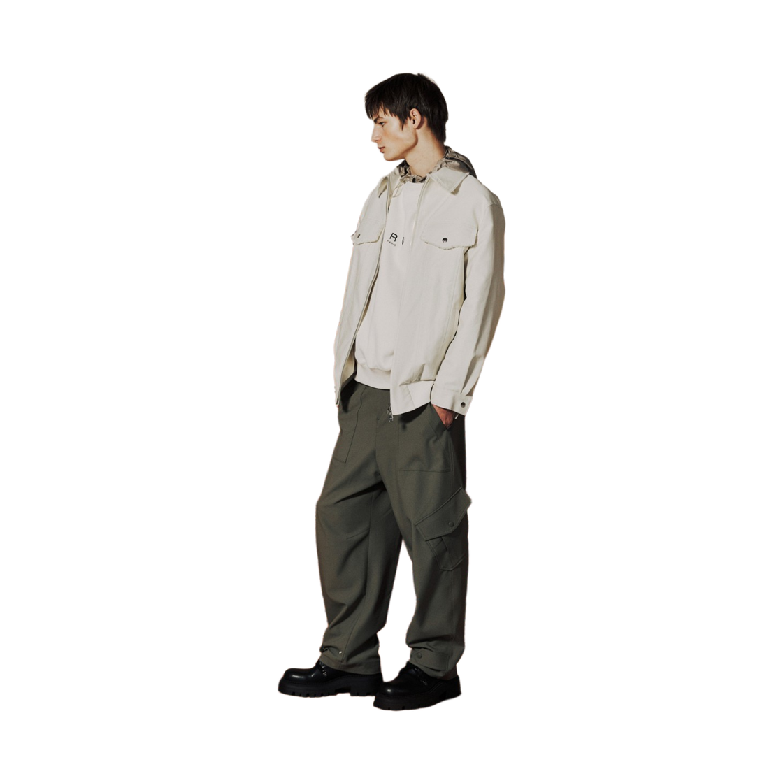 이로 호라이즌 경량 스웨트레쳐블 카고 팬츠 카키(Iro Horizon Lightweight Stretchable Cargo Pants Khaki) - 2