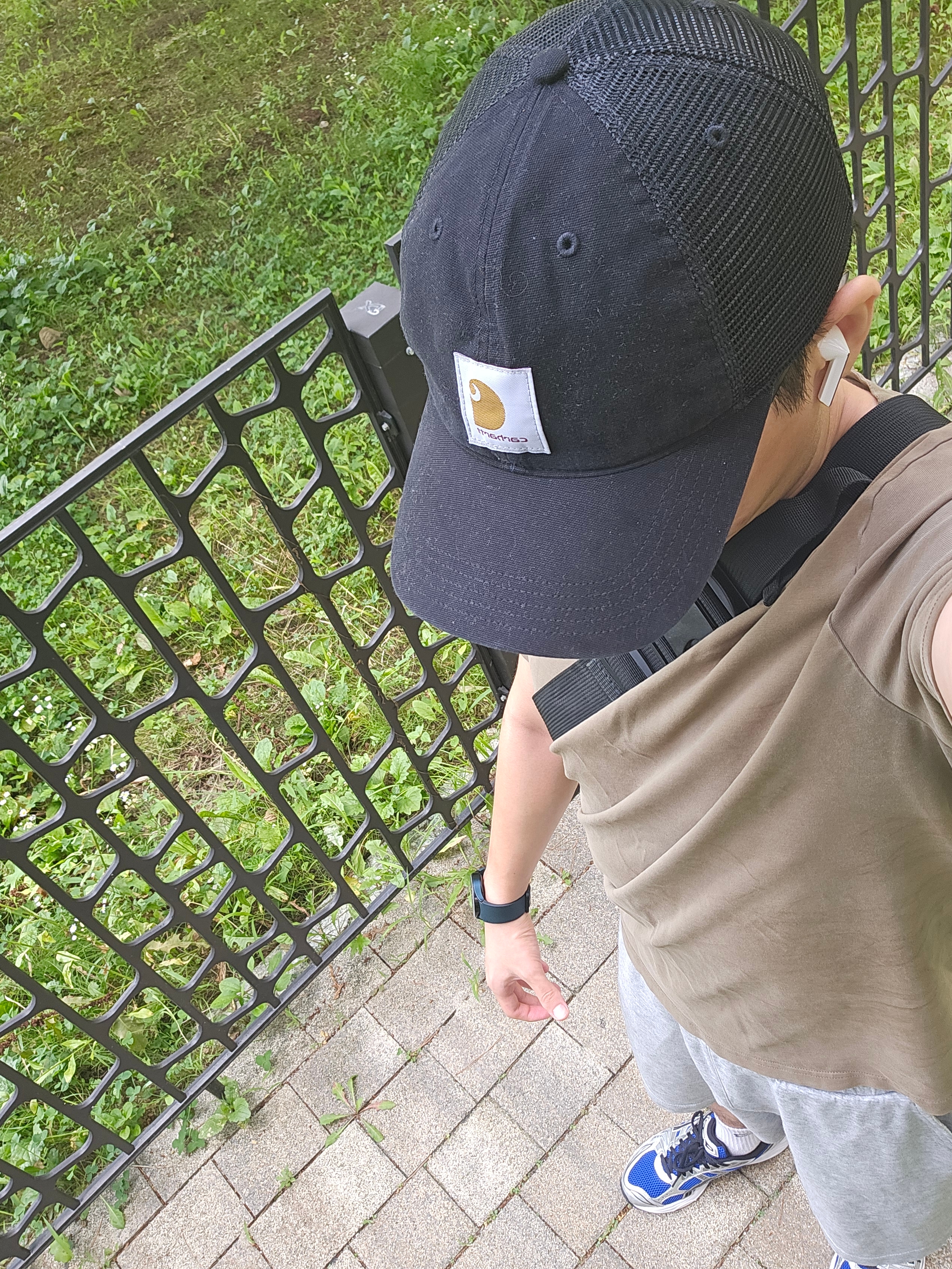 Asics Gel-Kayano 14 Monaco Blue Black, Carhartt Canvas Mesh-Back Cap Black 착용 스타일 - 2