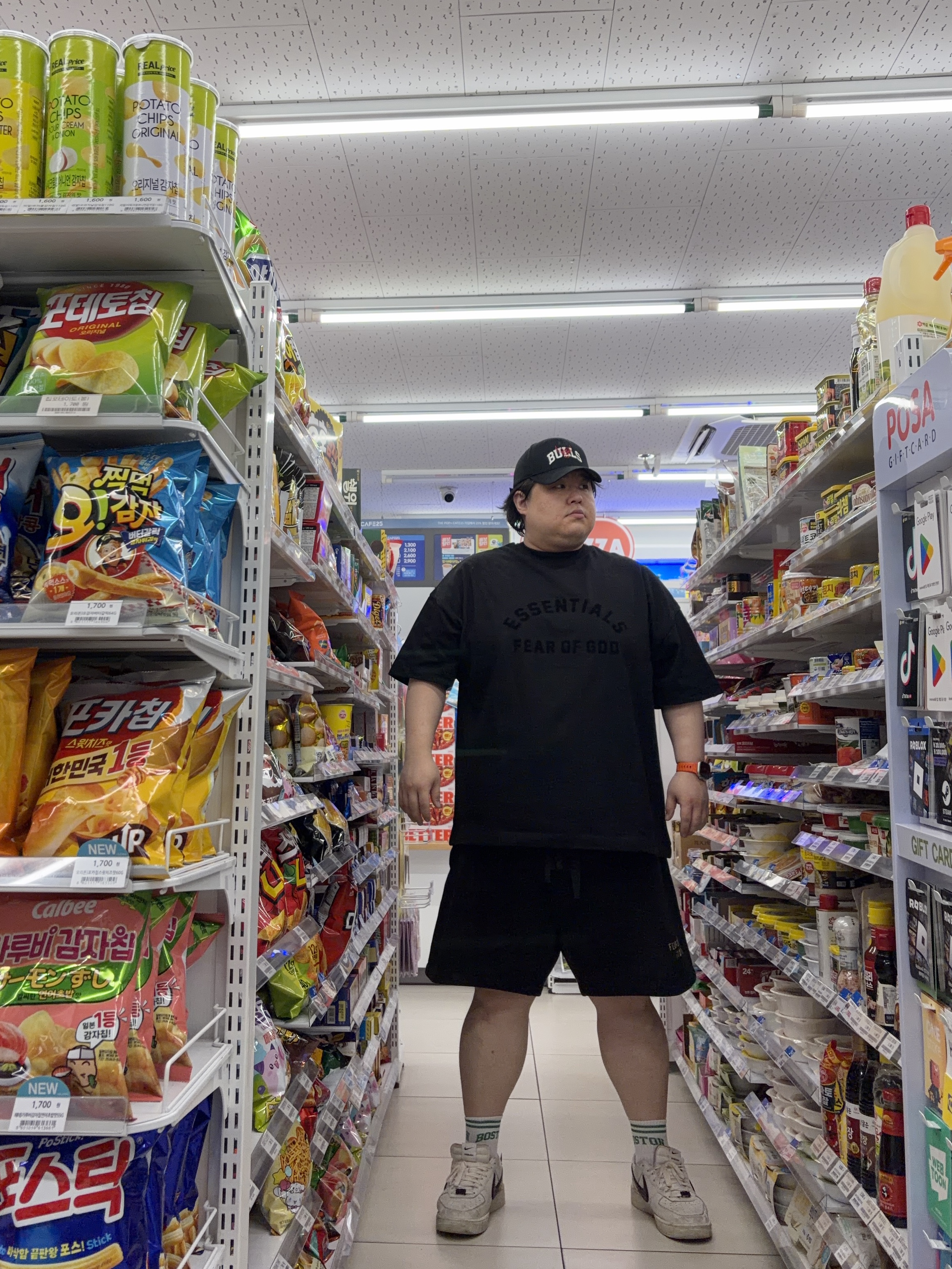 Essentials Heavy Short Sleeve T-Shirt Black - 24SS 착용 스타일