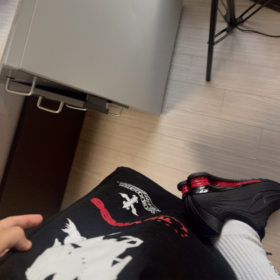(W) Nike Shox Z Black University Red 착용 스타일 - 2