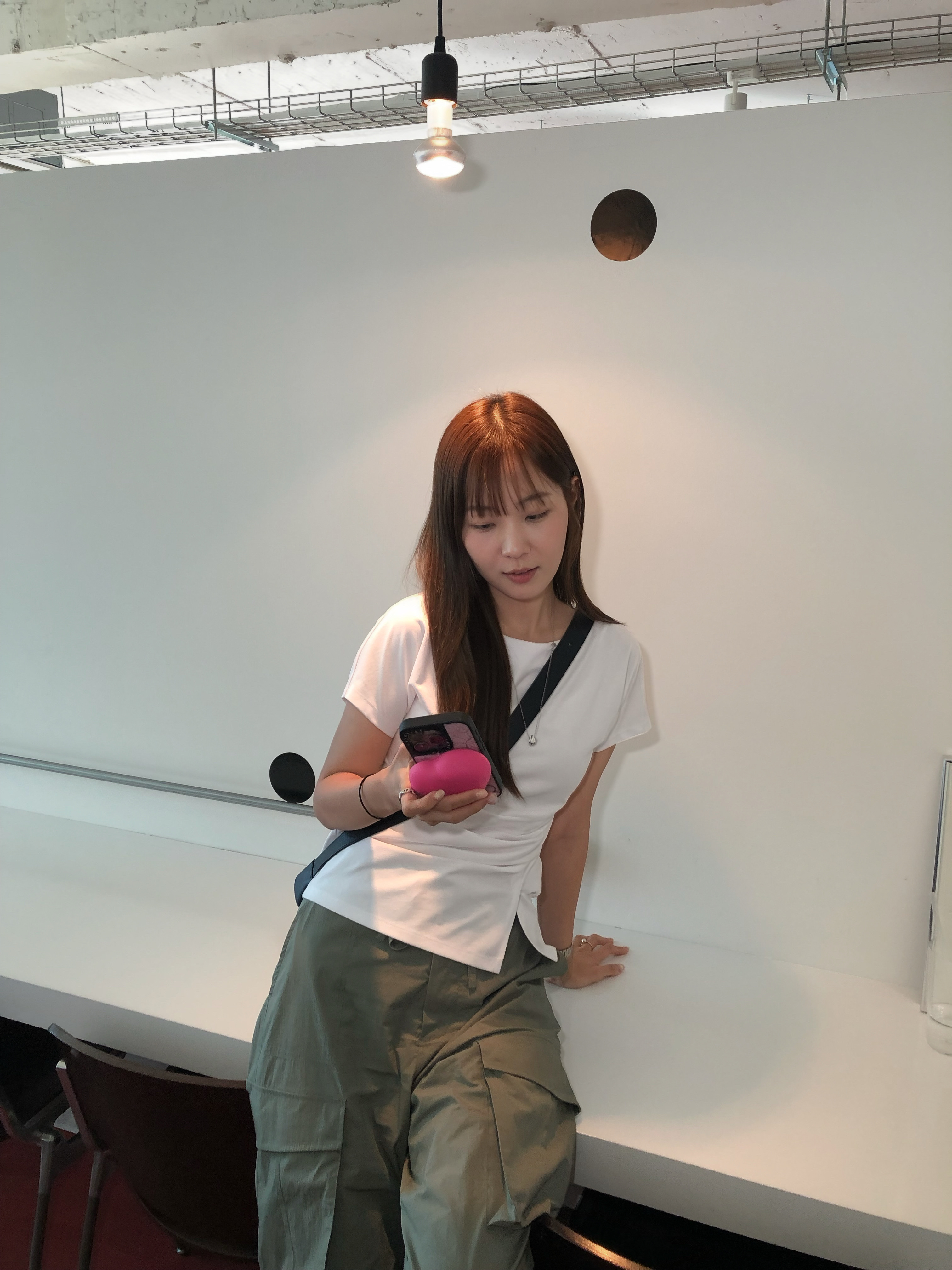 GRAGG MAGSAFE FLOW HEART BATTERY [9 COLOR] 착용 스타일 - 5