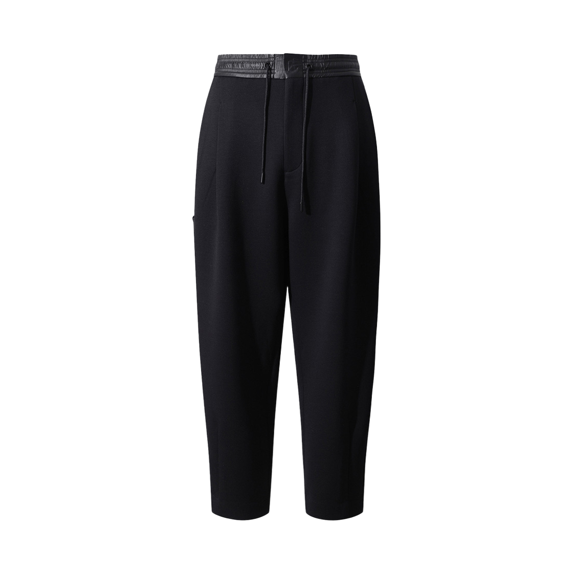 IQPAA25902BKX Iro Souplesse Loose Carrot Fit Pants Black
