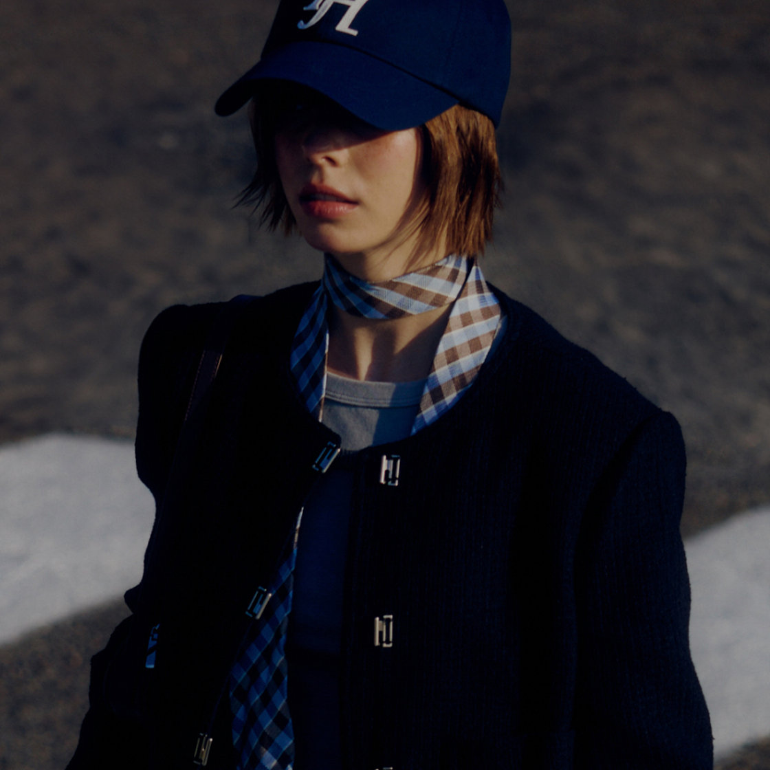 트래픽하모니 TH 로고 아플리케 딥핏 볼캡 네이비(Traffic Harmony TH Logo Applique Deep Fit Ball Cap Navy) - 2