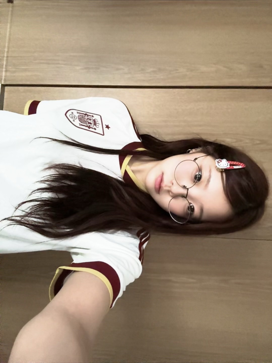 Adidas Spain 2026 Away Jersey Off White - KR Sizing (Non Marking Ver.) 착용 스타일 - 2