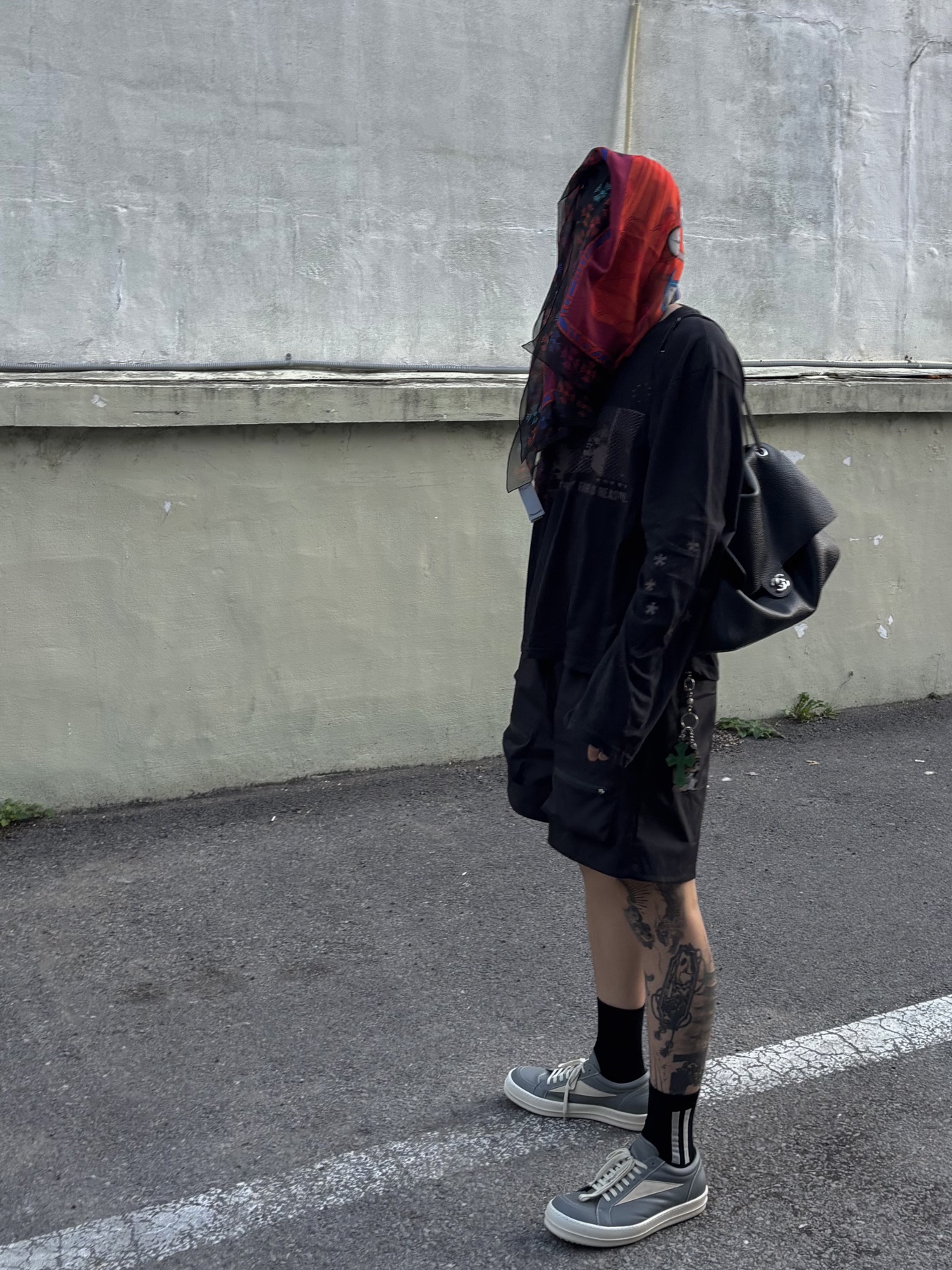 Wapworks Hydro Signal Trace Shorts black, Wapworks Airflow Light Long Sleeve Black 착용 스타일 - 1