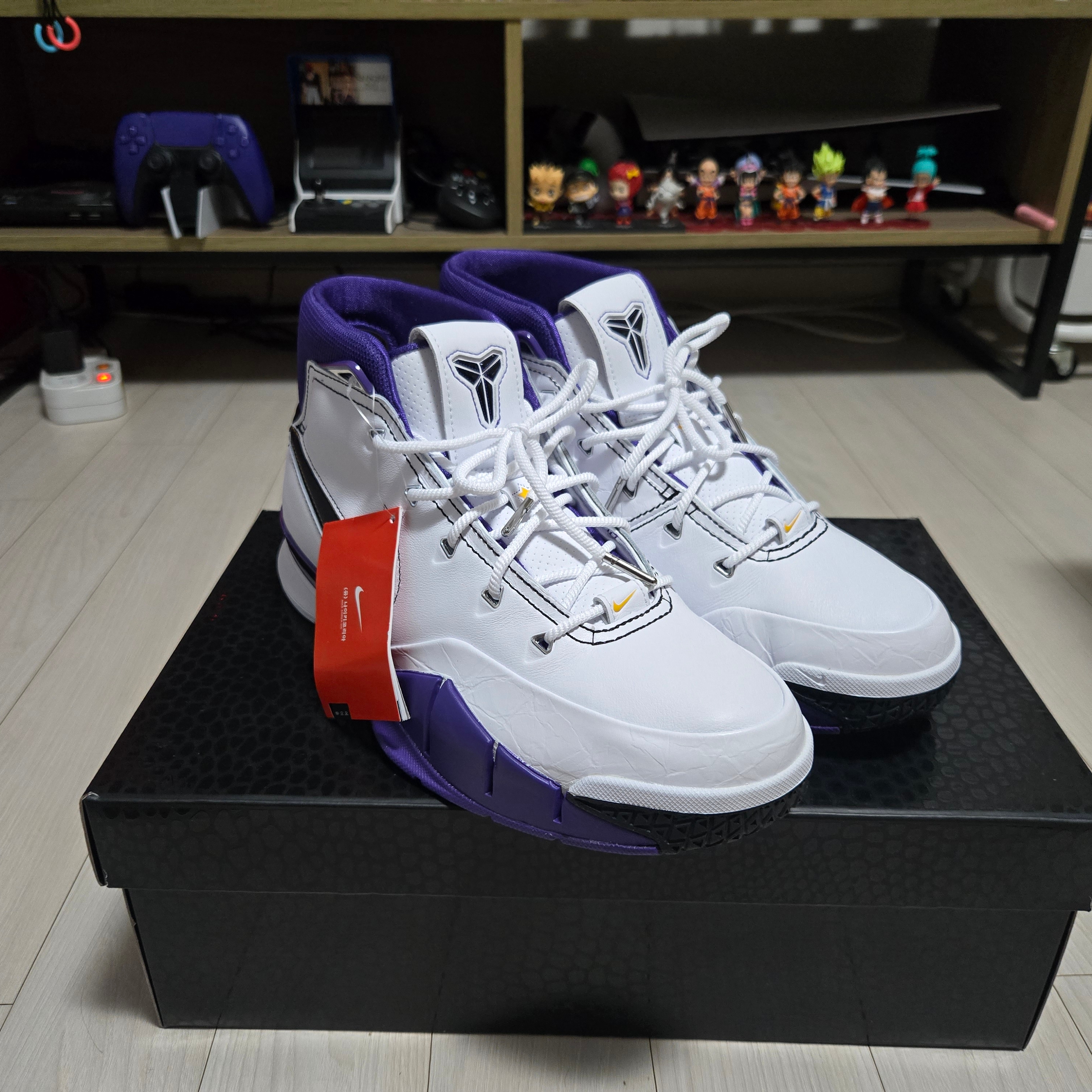 Nike Kobe 1 Protro 81 Pt Game White Black 착용 스타일 - 4