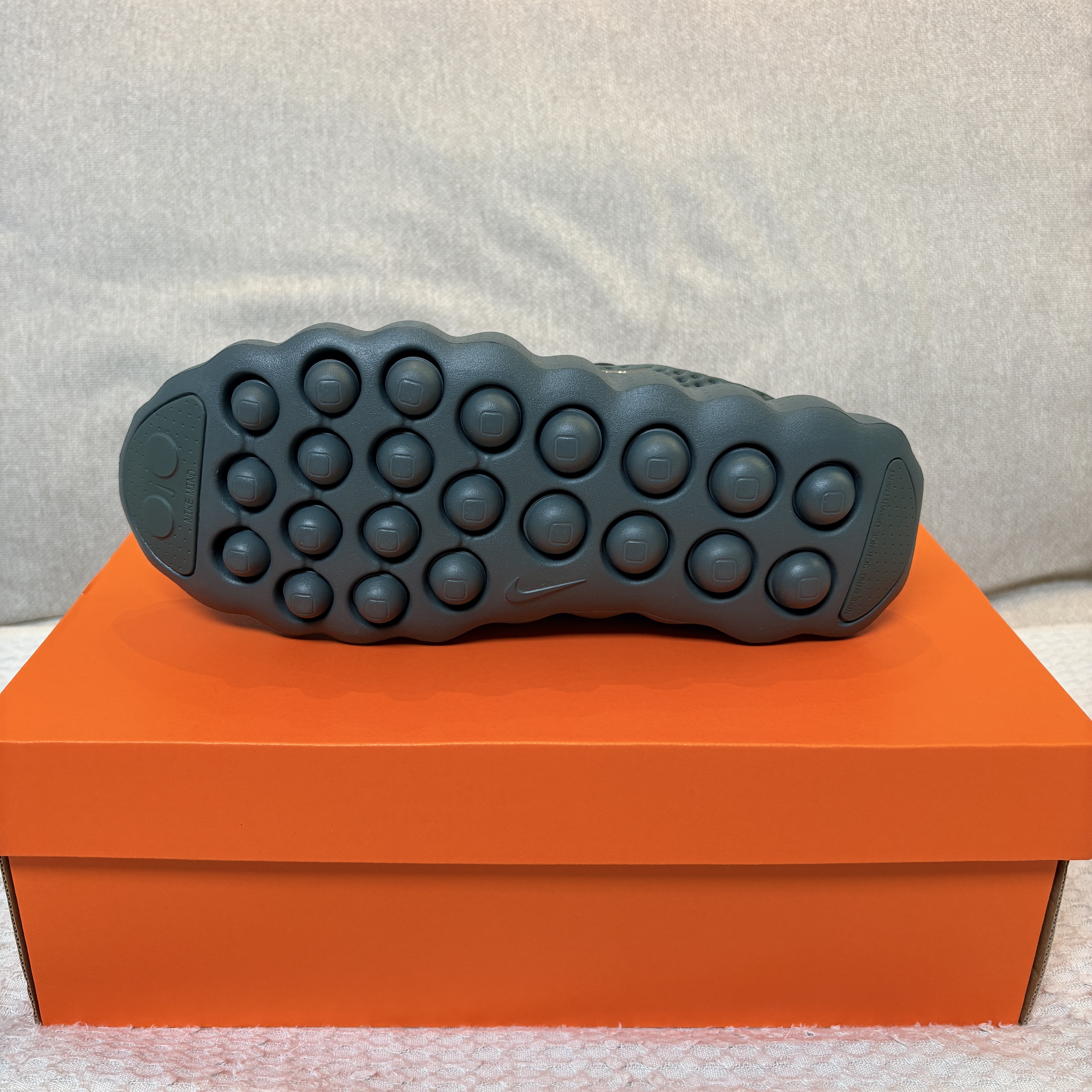 Nike Mind 002 Camo Green Phantom 착용 스타일 - 4
