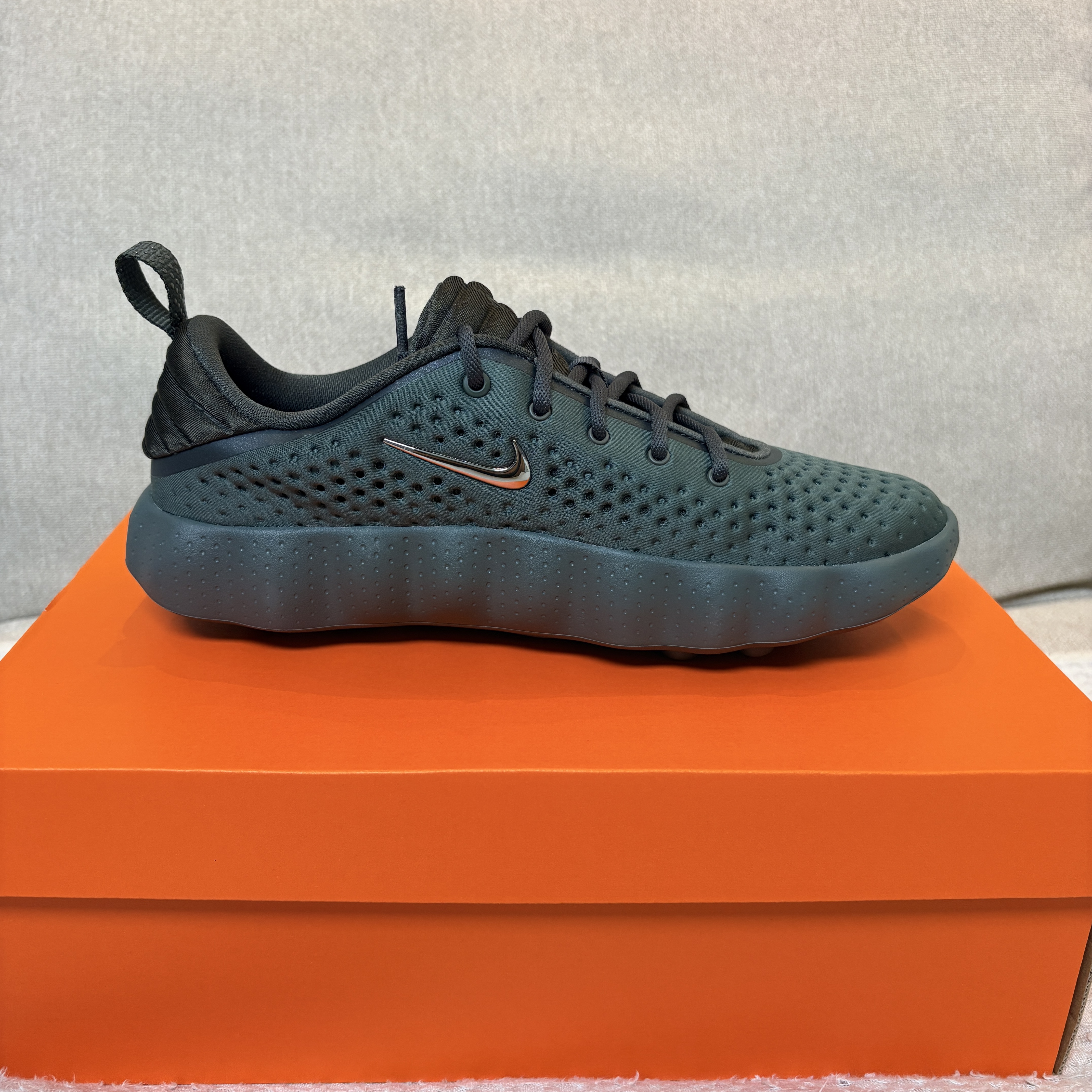 Nike Mind 002 Camo Green Phantom 착용 스타일 - 3