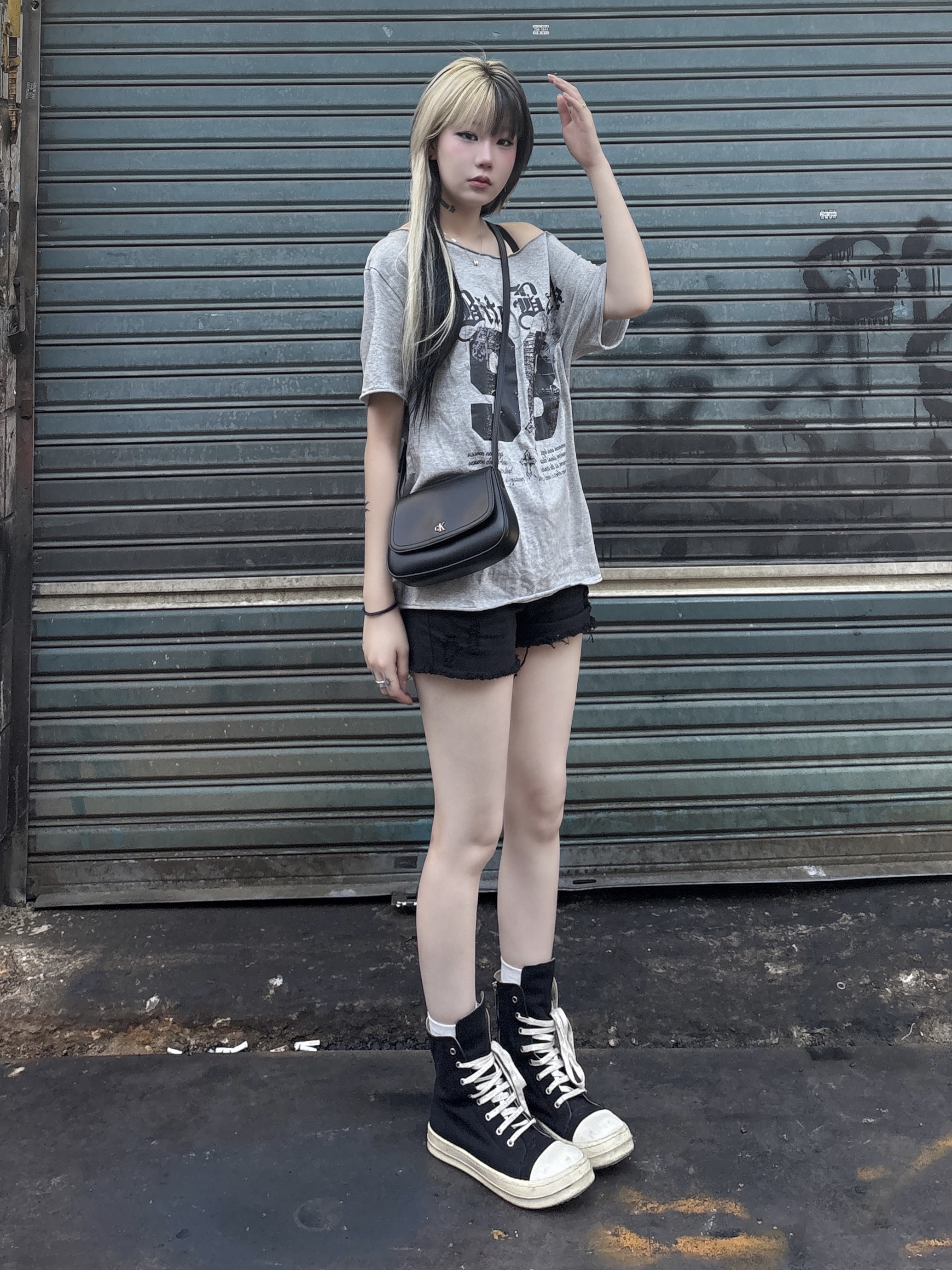 Rick Owens Drkshdw Calf Leather Penta Sneakers Black Milk White 착용 스타일 - 3
