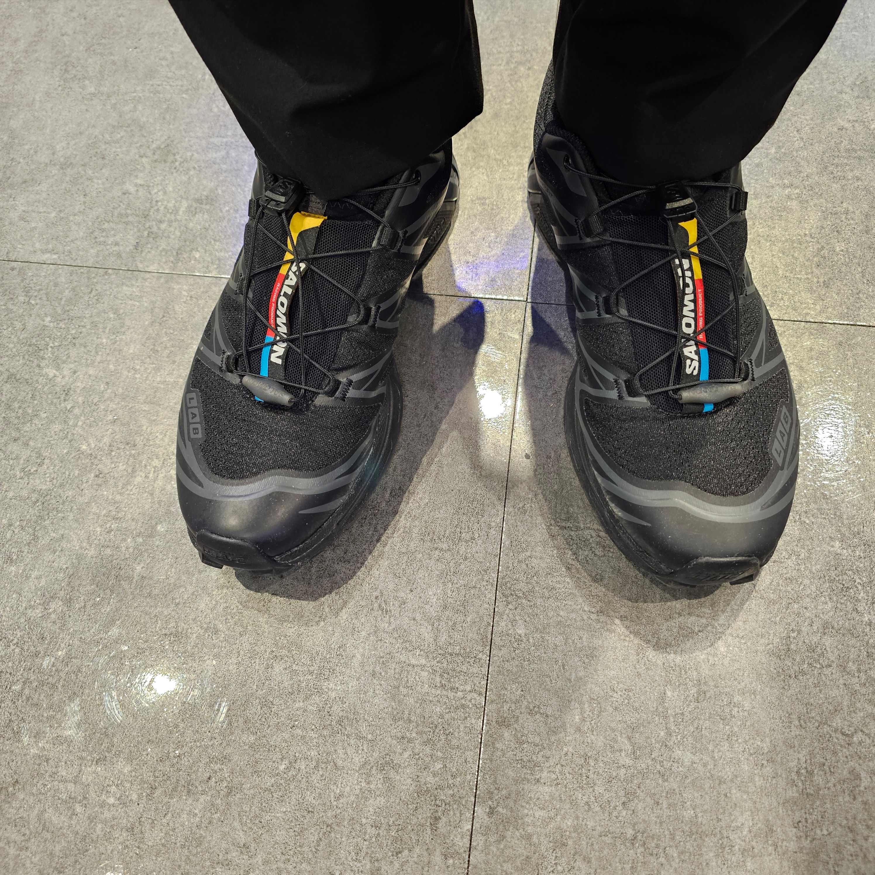 Salomon XT-6 ADV Black 착용 스타일