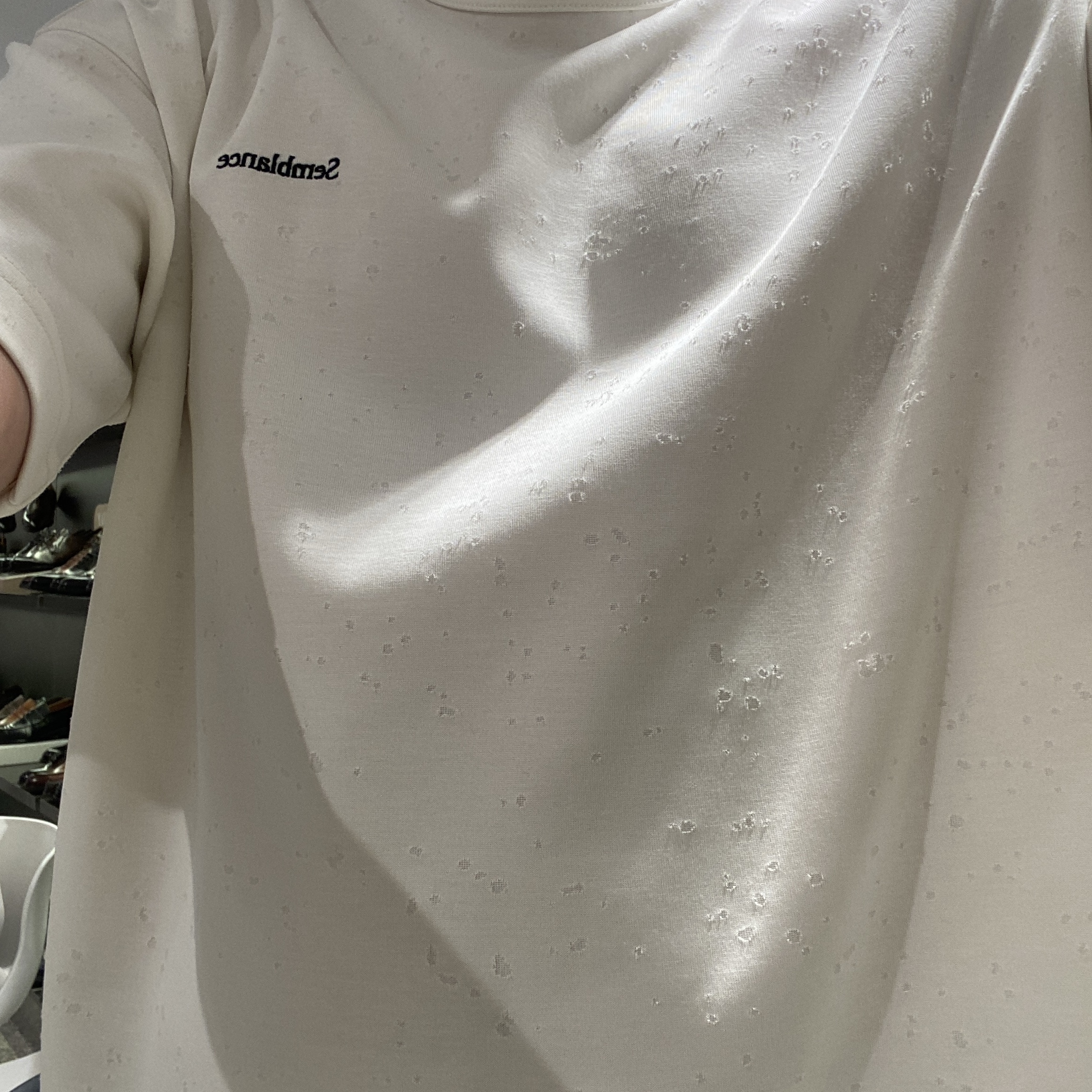 ZIOSONGZIO SEMBLANCE Poetry Destroyed T-Shirt Off White 착용 스타일