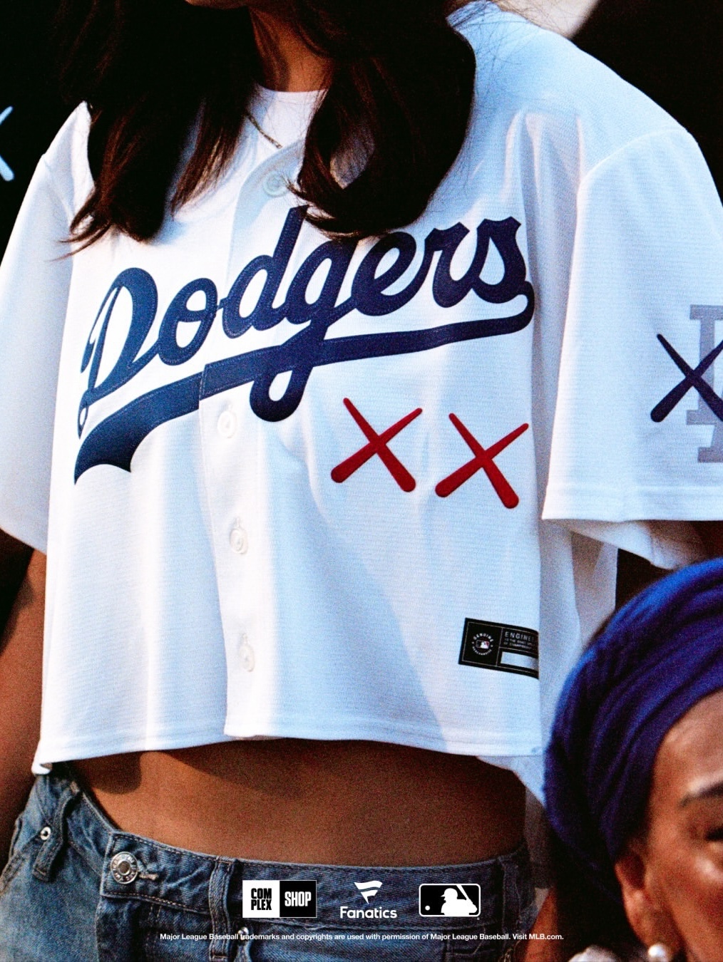 Nike x KAWS MLB Los Angeles Dodgers Stadium Jersey White, Nike x KAWS MLB New York Yankees Stadium Jersey White 착용 스타일 - 7