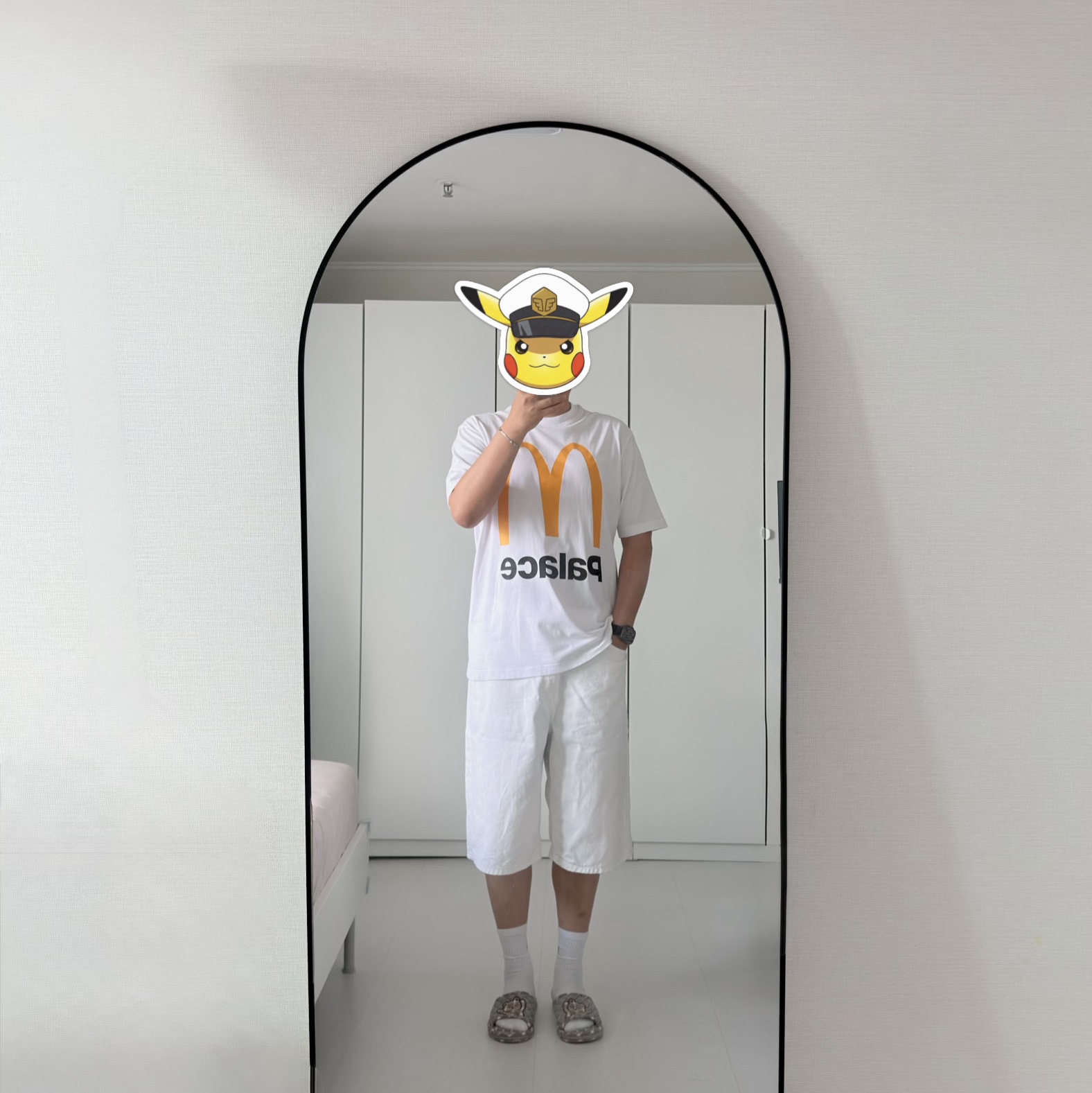 Palace x McDonald's Logo T-Shirt White - 23FW 착용 스타일 - 2