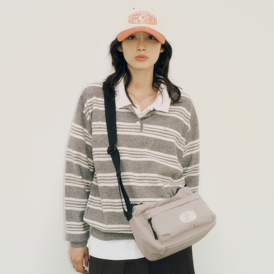 트래픽하모니 포켓 크로스백 블랙(Traffic Harmony Pocket Cross Bag Black) - 4