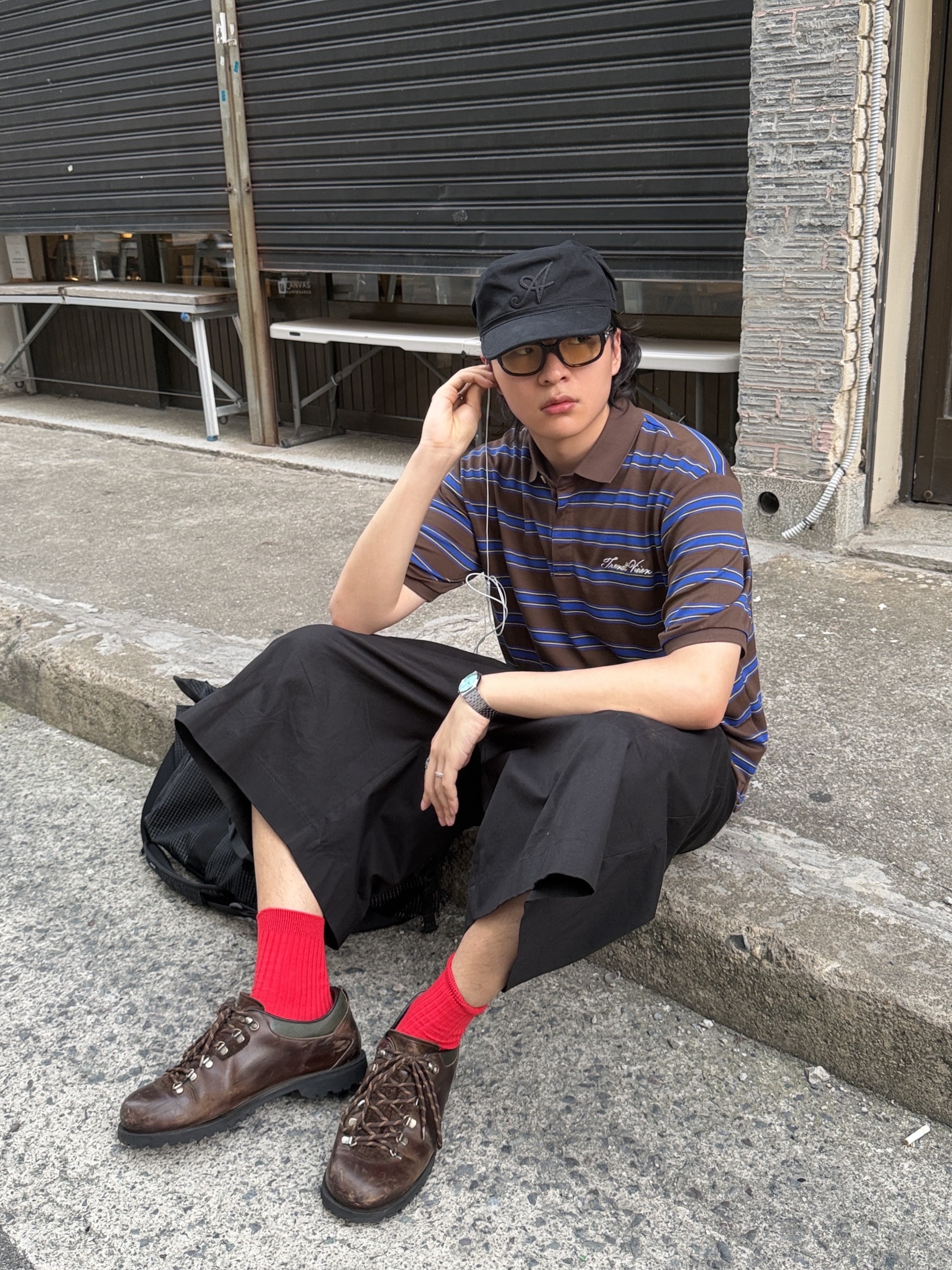 Romantic Move Oat Mountain Oil Black, Casio MTP-B145D-2A1V 착용 스타일 - 1