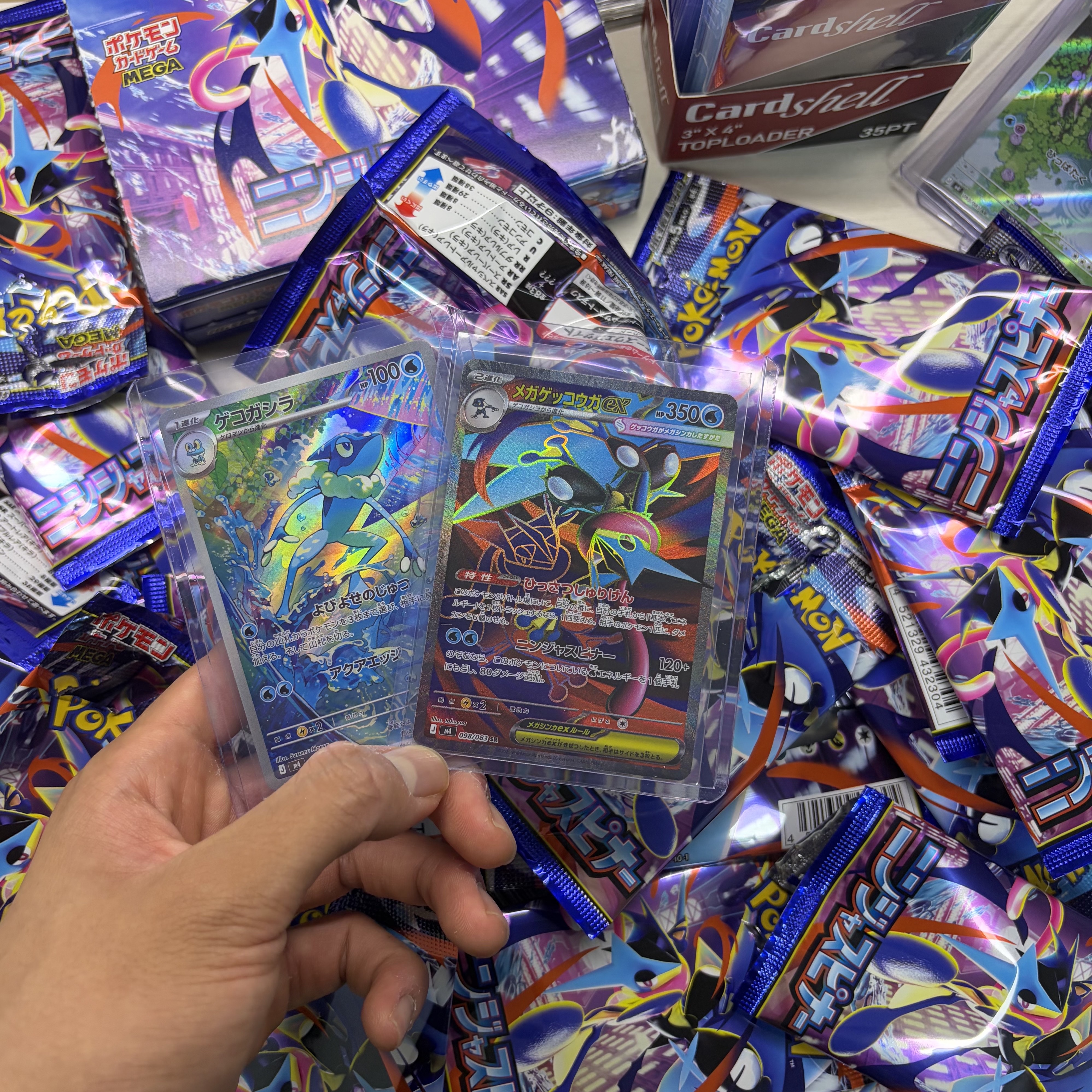 Pokemon TCG MEGA Expansion Pack Ninja Spinner 1 Box (Pack of 30/Japanese Ver.) 착용 스타일