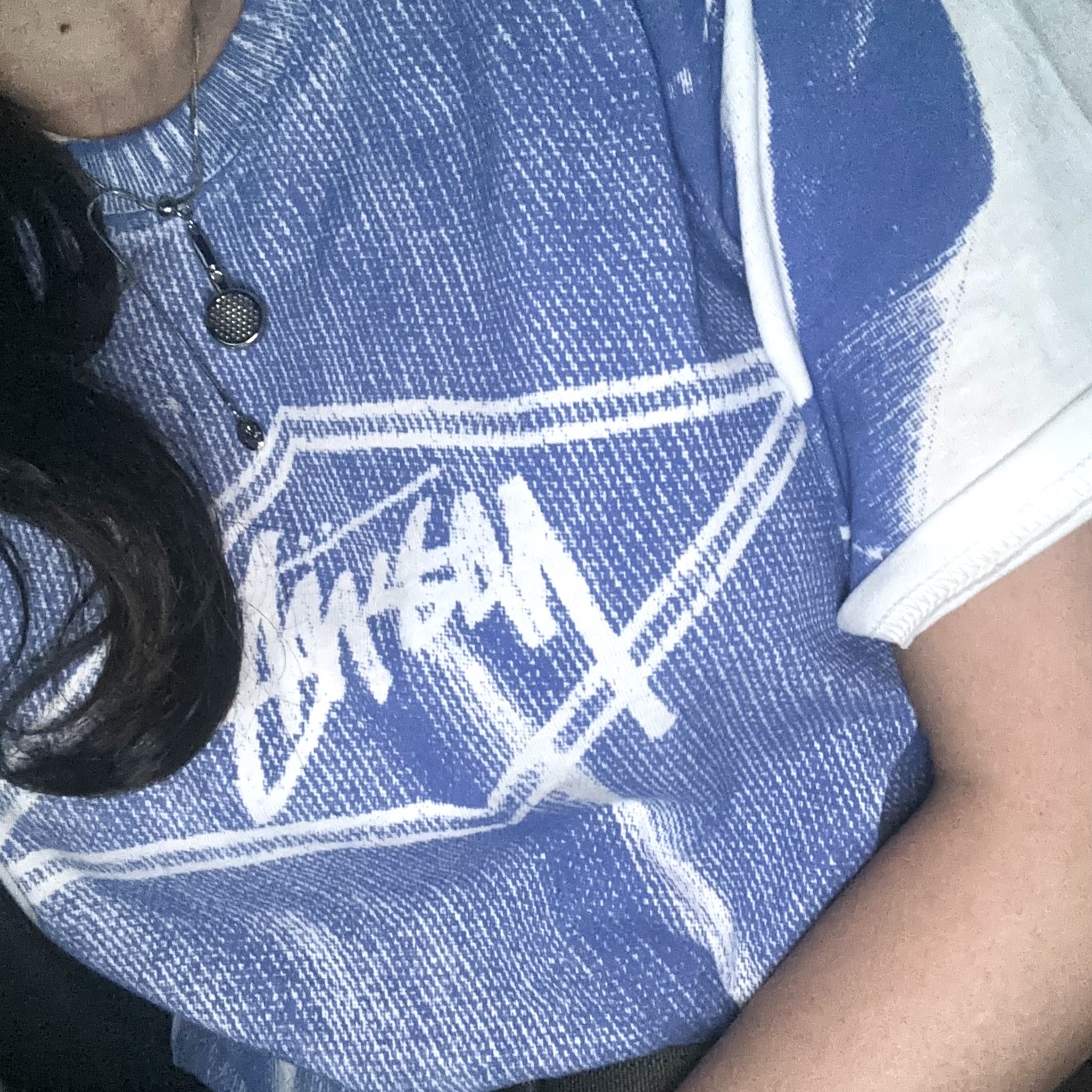 Stussy Sweater T-Shirt White 착용 스타일 - 2