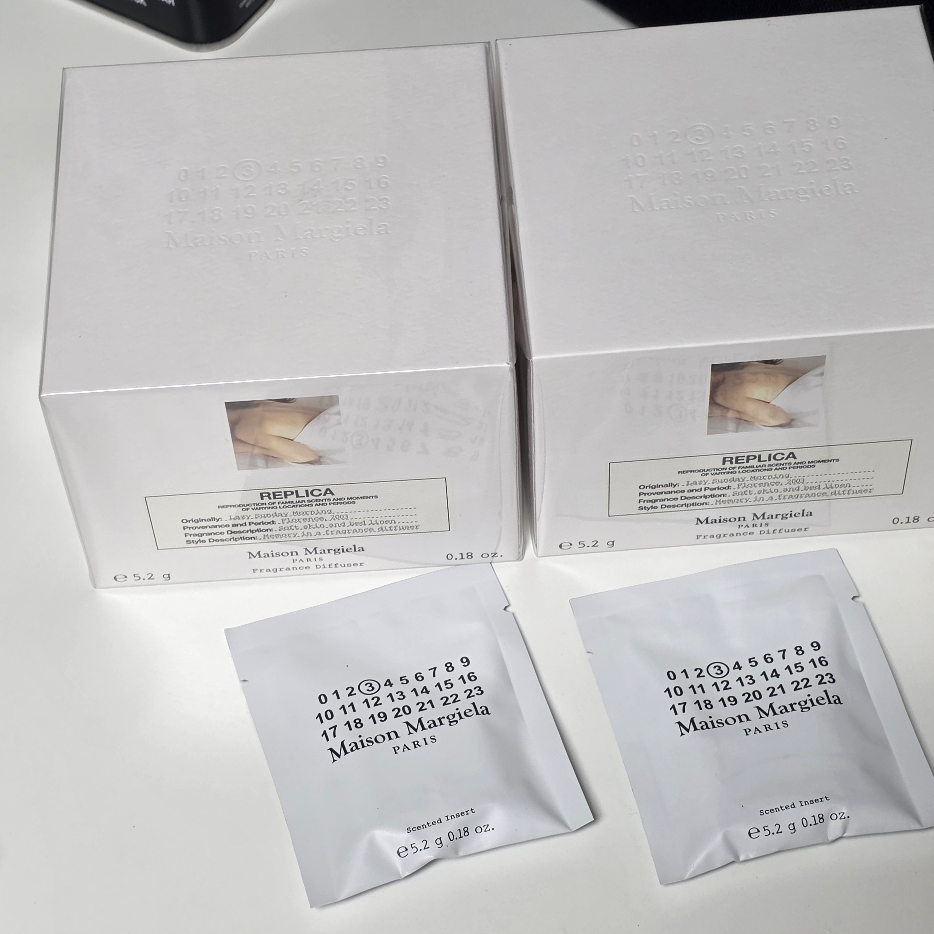 [사은품 이벤트] MAISON MARGIELA REPLICA LAZY SUNDAY MORNING CAR DIFFUSER 착용 스타일 - 1