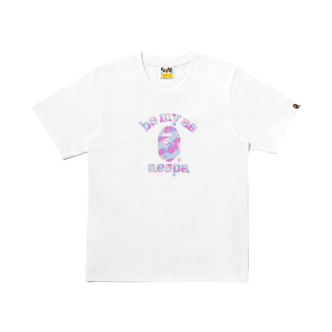 베이프 x 에스파 컬리지 릴렉스드 핏 티셔츠 화이트(BAPE x Aespa College Relaxed Fit T-Shirt White)