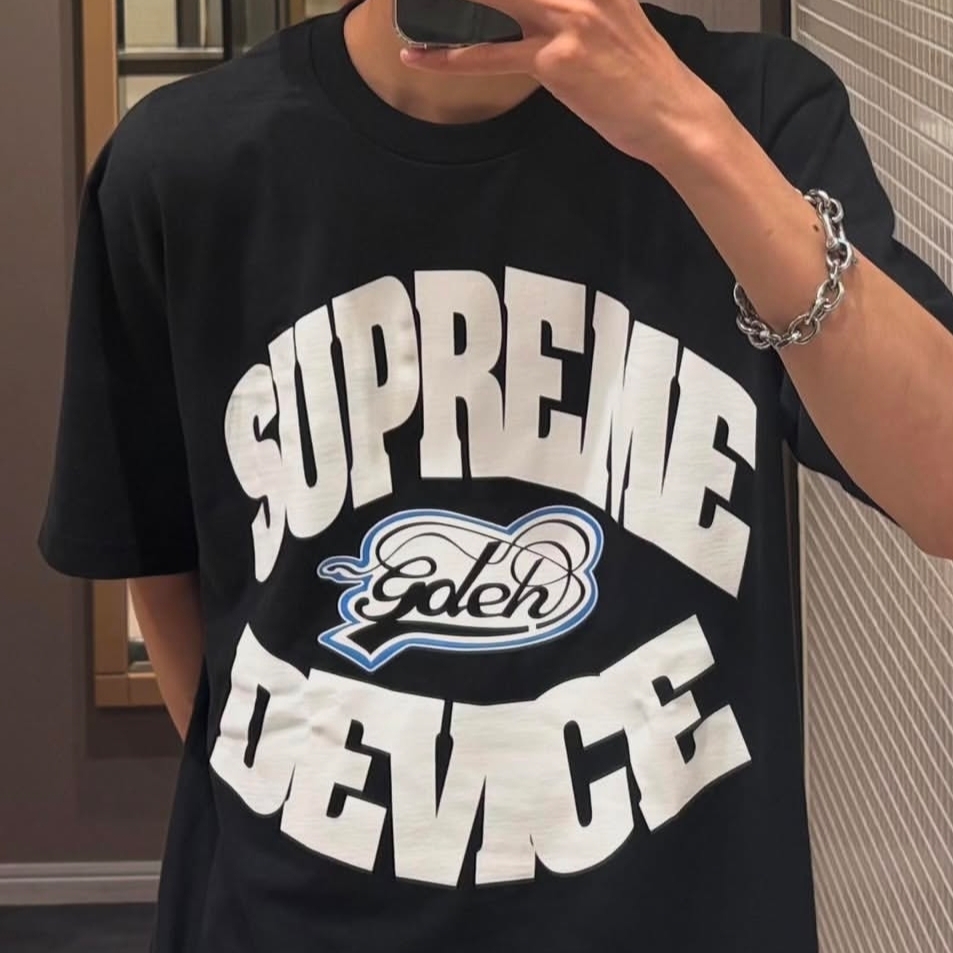Supreme x GOODENOUGH Device T-Shirt Black - 25SS 착용 스타일 - 5