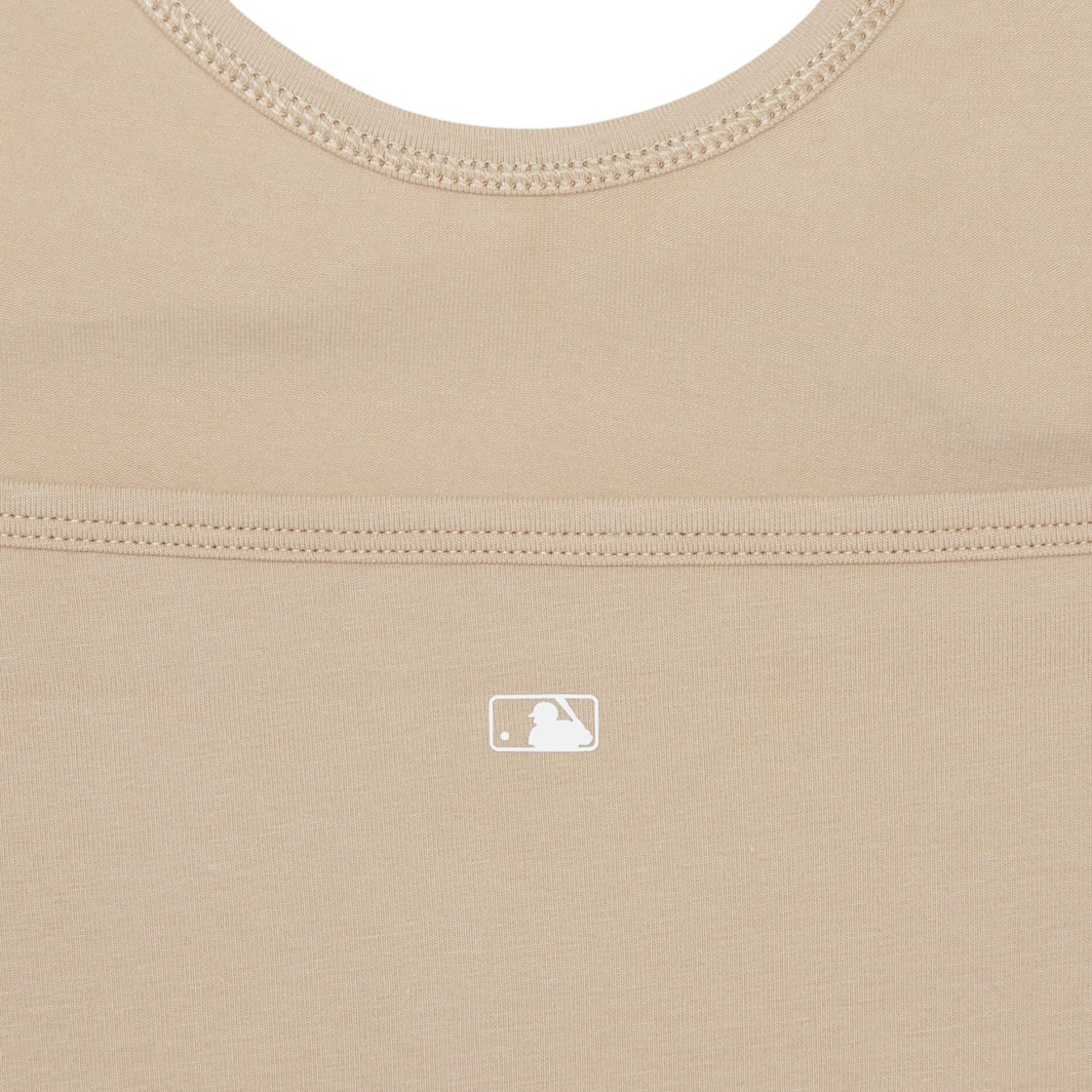 (W) MLB x 키스 오브 라이프 뉴욕 양키스 스웨트 홀터넥 슬리브리스 티셔츠 라이트 베이지((W) MLB x Kiss Of Life New York Yankees Sweat Halterneck Sleeveless T-Shirt Light Beige) - 3