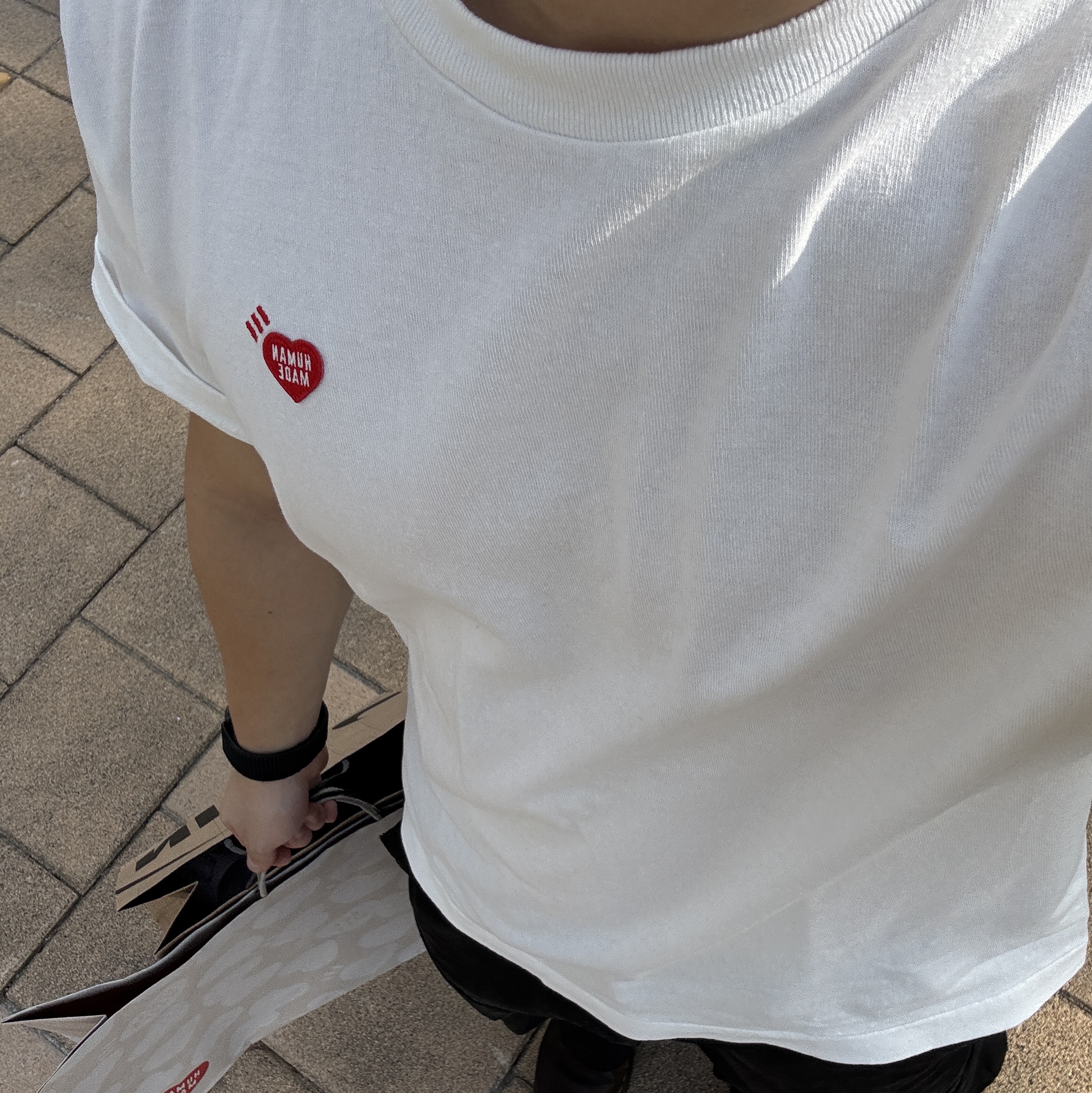 Human Made Heart Logo T-Shirt White 착용 스타일 - 1