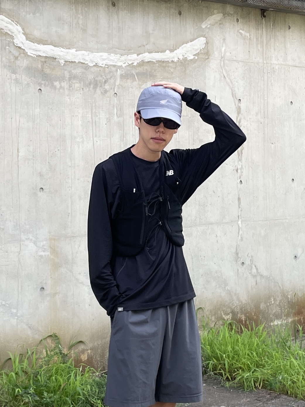 New Balance PF Running Vest Black 착용 스타일 - 2