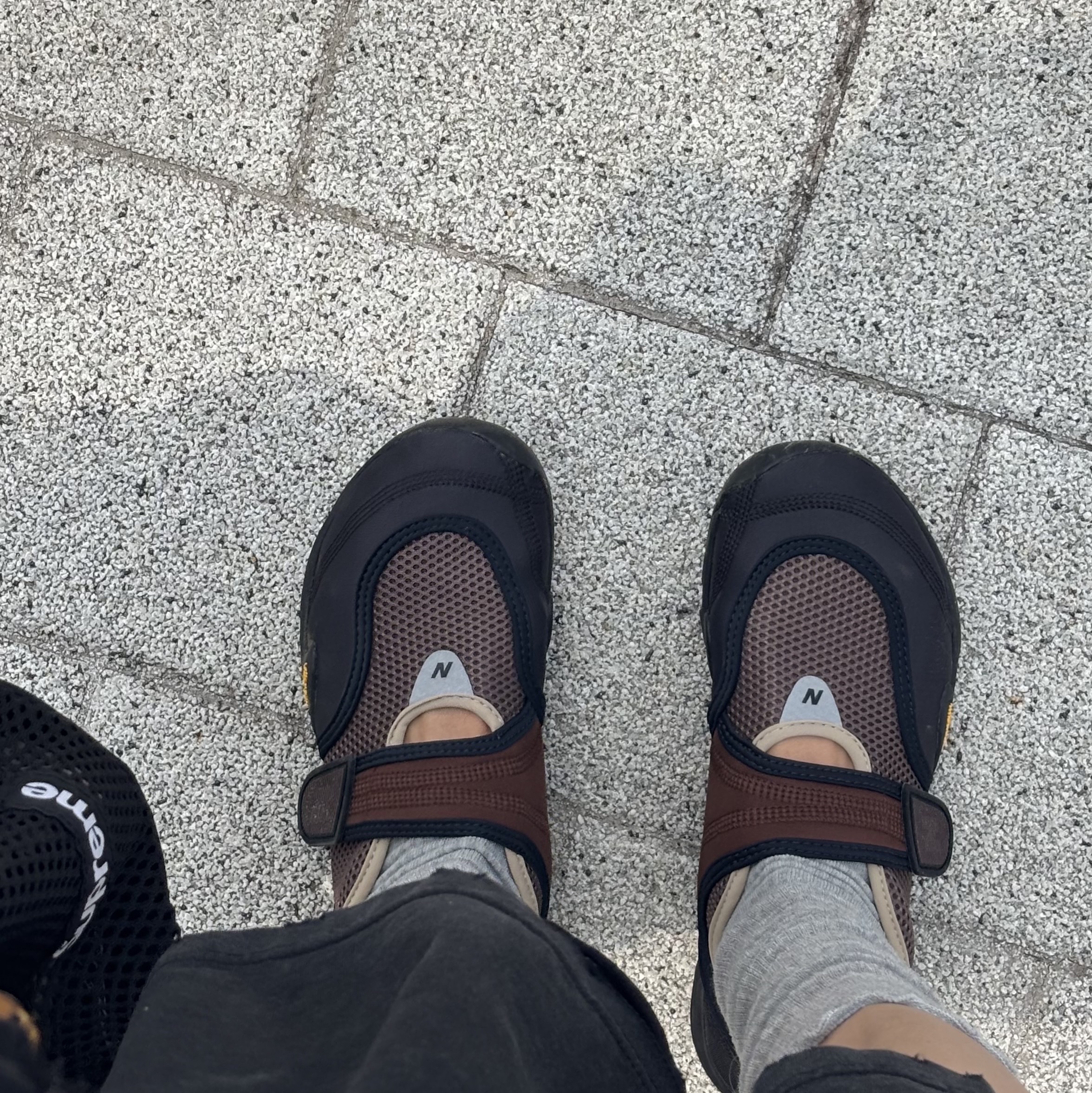 New Balance x Tokyo Design Studio MT2 Cortado Pumpernickel 착용 스타일