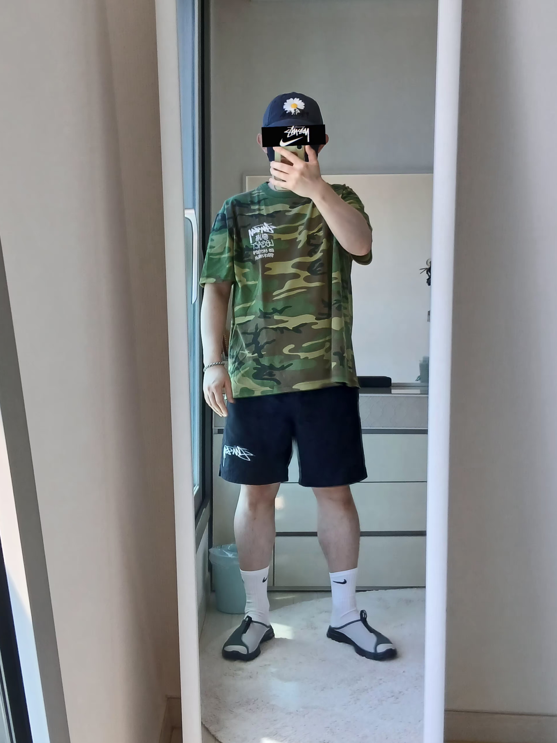 Peaceminusone x Toy Story The First Fan Cap 01 Dark Grey, Stussy x Our Legacy Work Shop Surfman Pigment Dyed T-Shirt Camo 착용 스타일 - 9