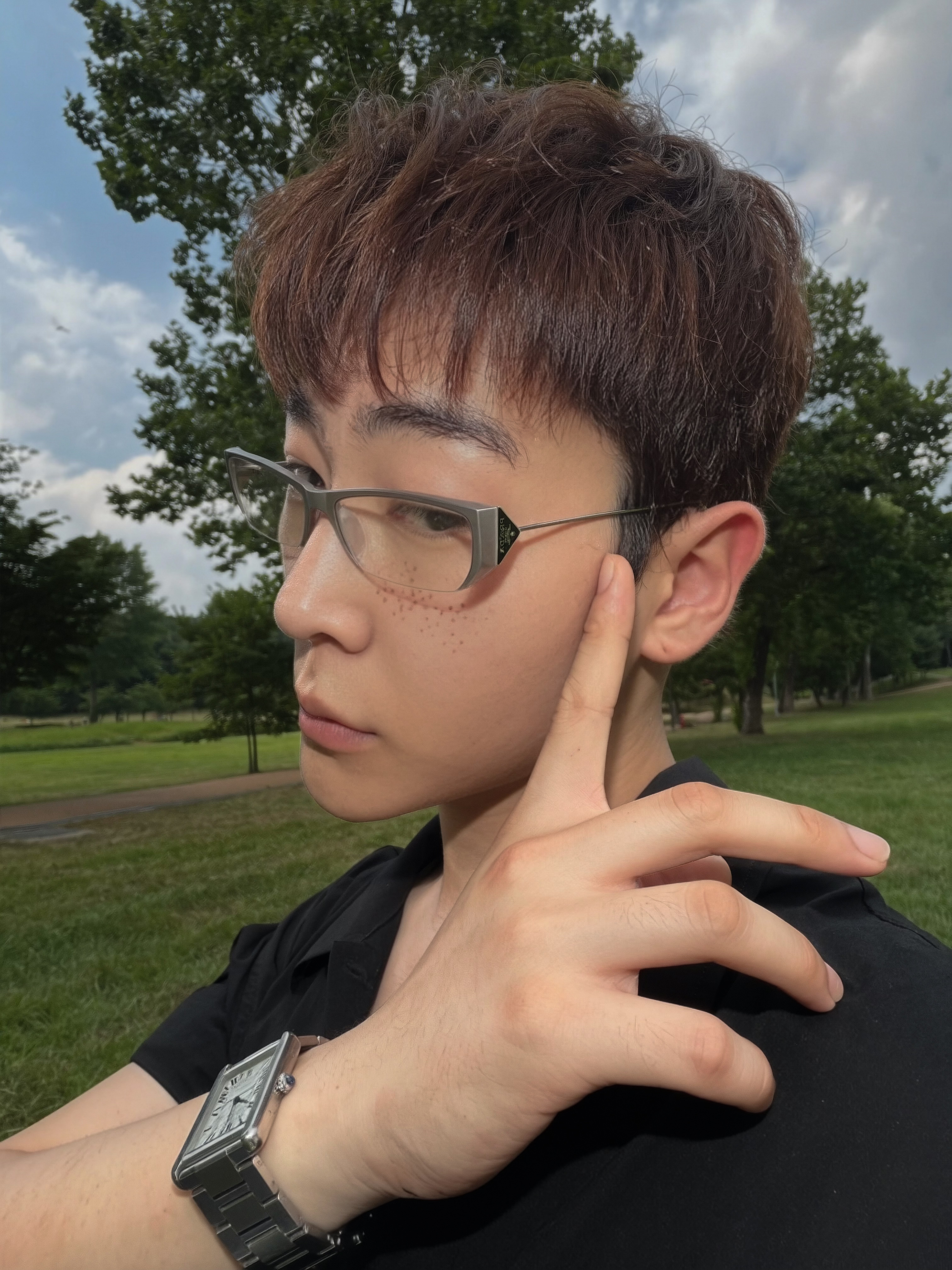 Gentle Monster x Prada 2 A02 Silver Clear 착용 스타일 - 3