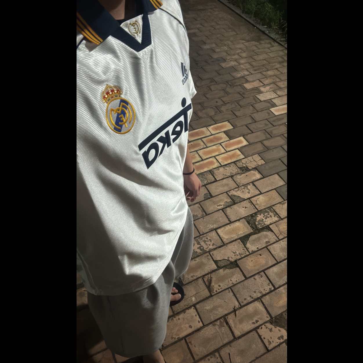 Adidas Real Madrid 99/00 Home Jersey White - KR Sizing (Non Marking Ver.) 착용 스타일