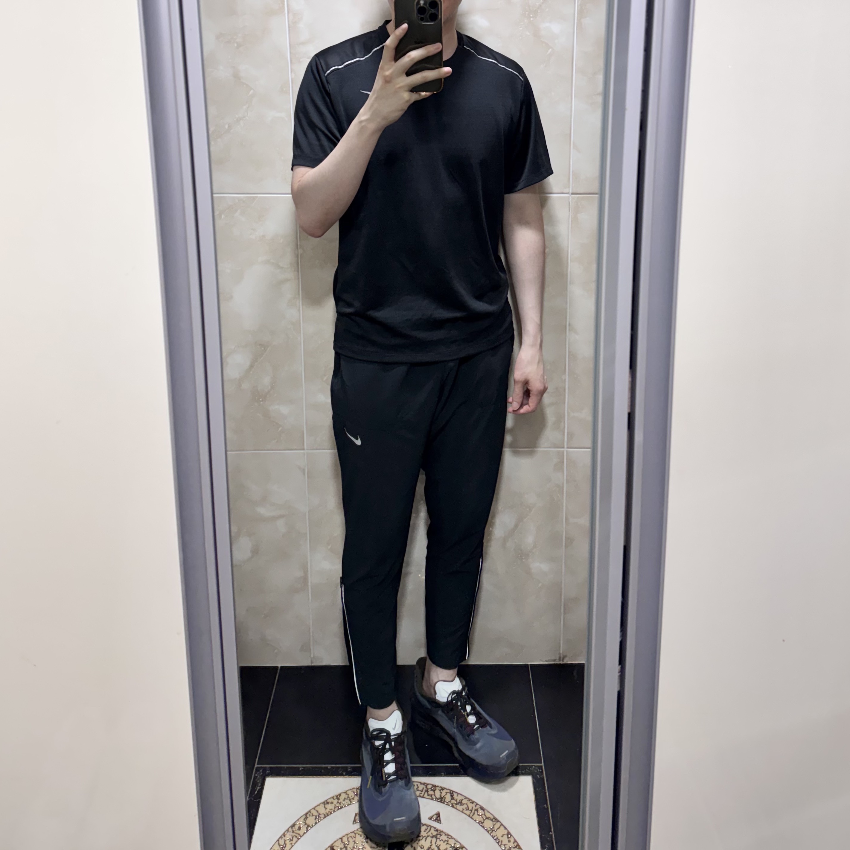 Nike Miler Dri-Fit Short Sleeve Running Top Black - Asia 착용 스타일 - 1