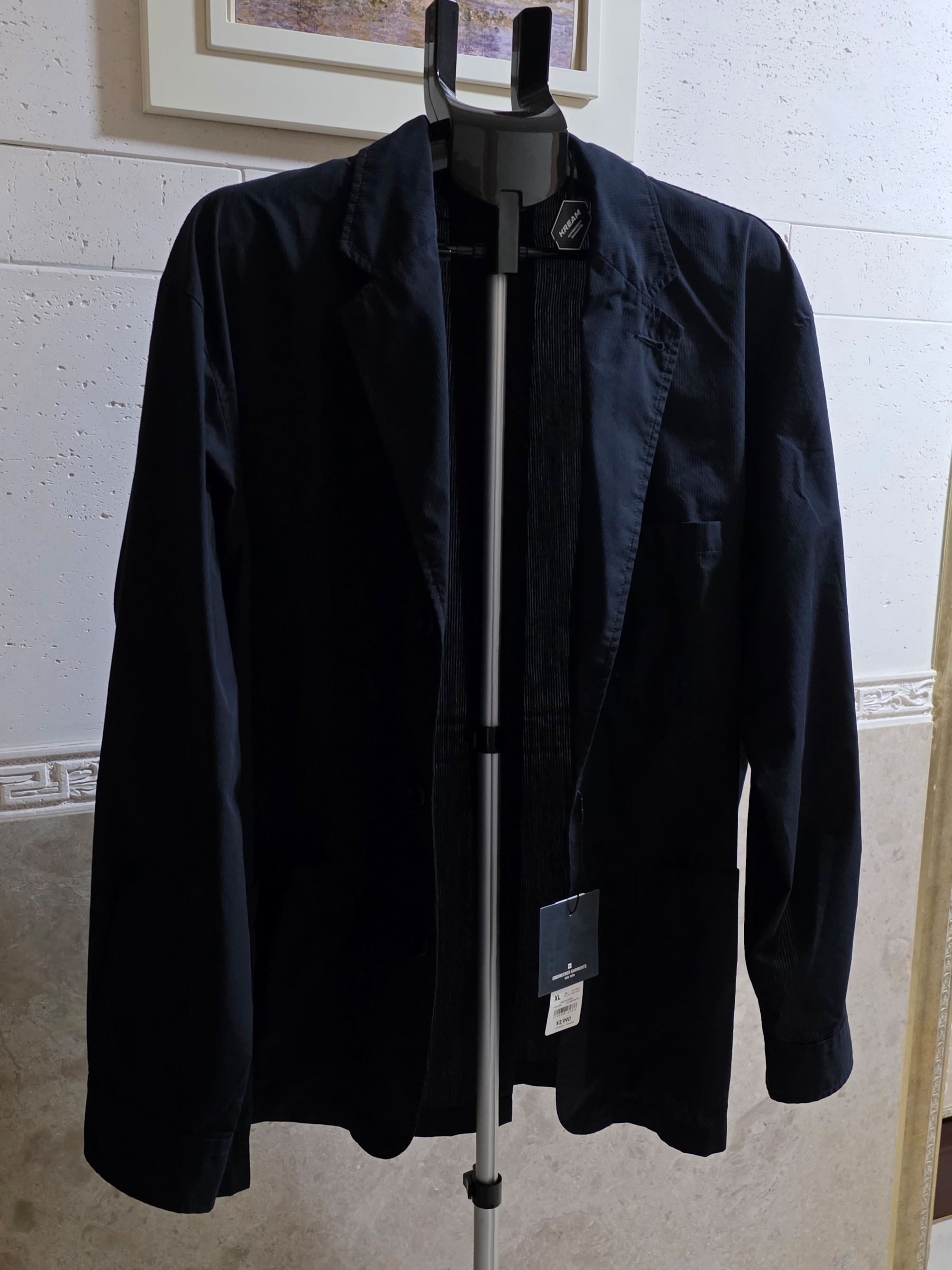 GU x Engineered Garments Cordlane Jacket Navy 착용 스타일