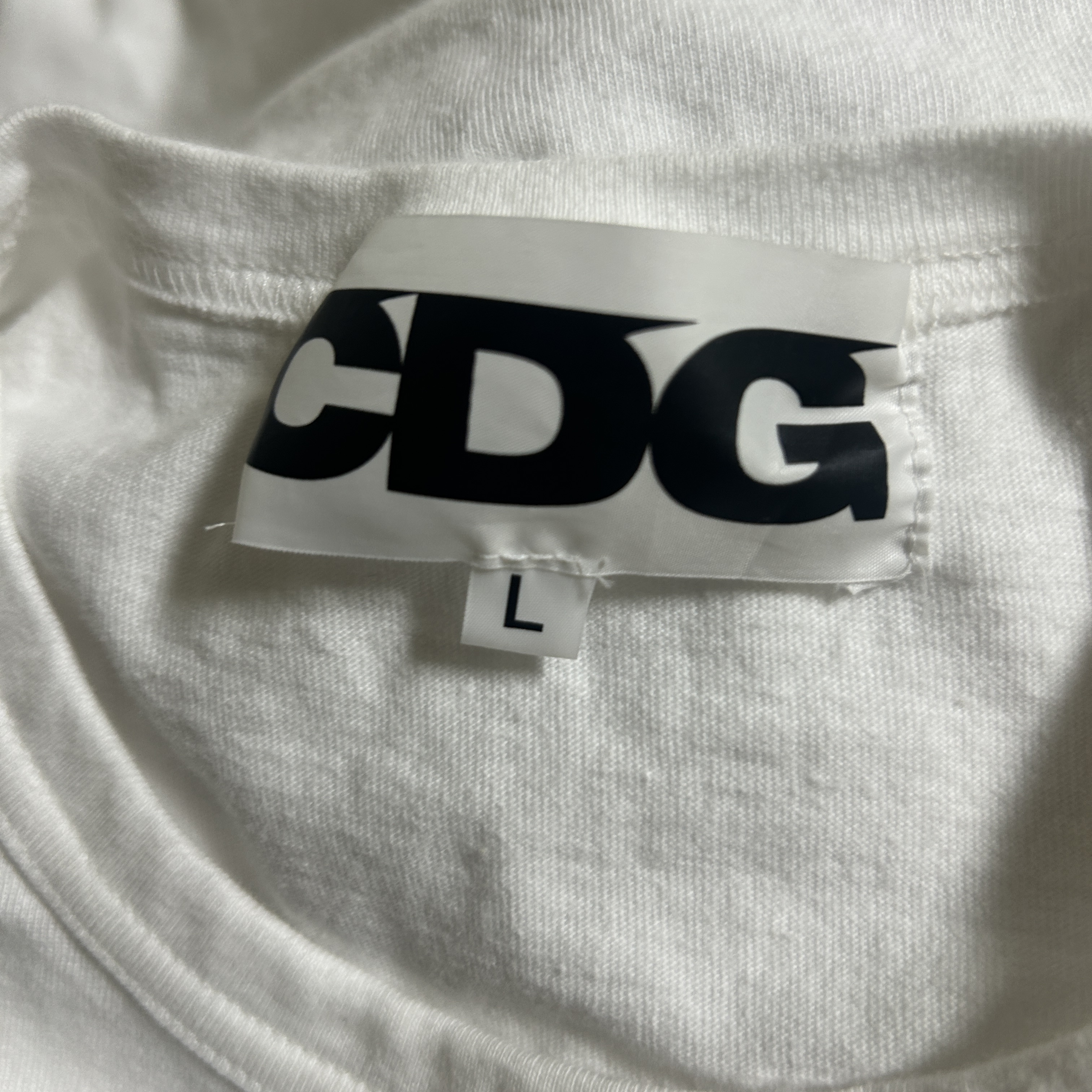 CDG Logo T-Shirt White 착용 스타일